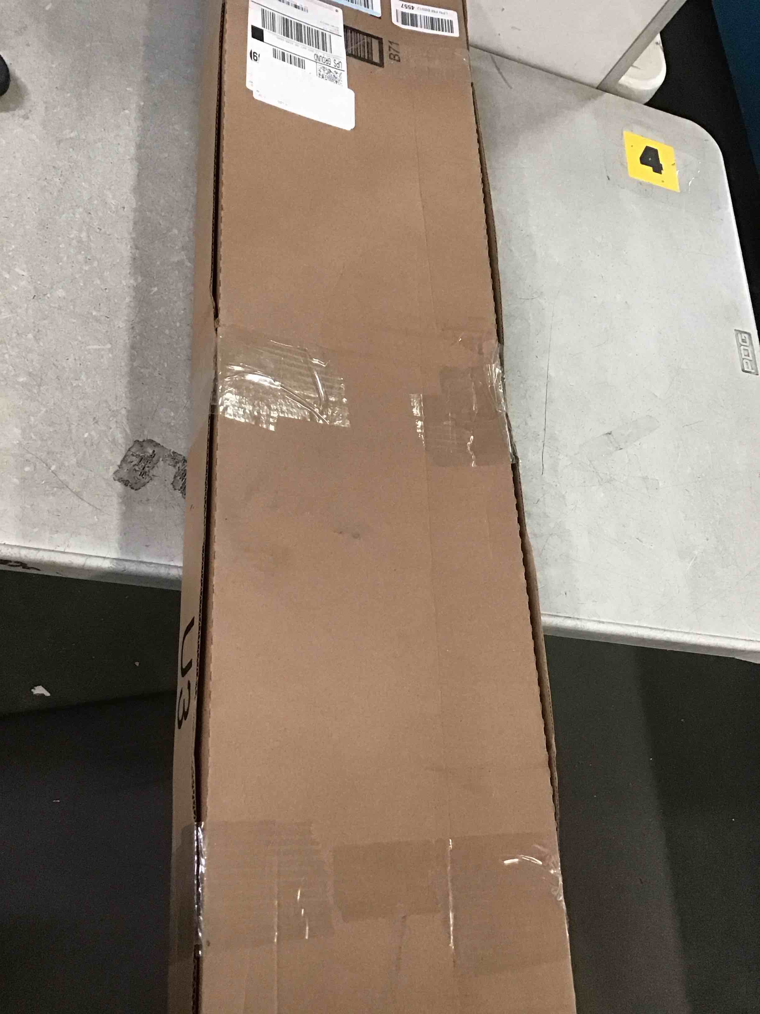 https://s3.amazonaws.com/lotting-images-prod/bidfta/PNK1466366_1733413119371.jpeg