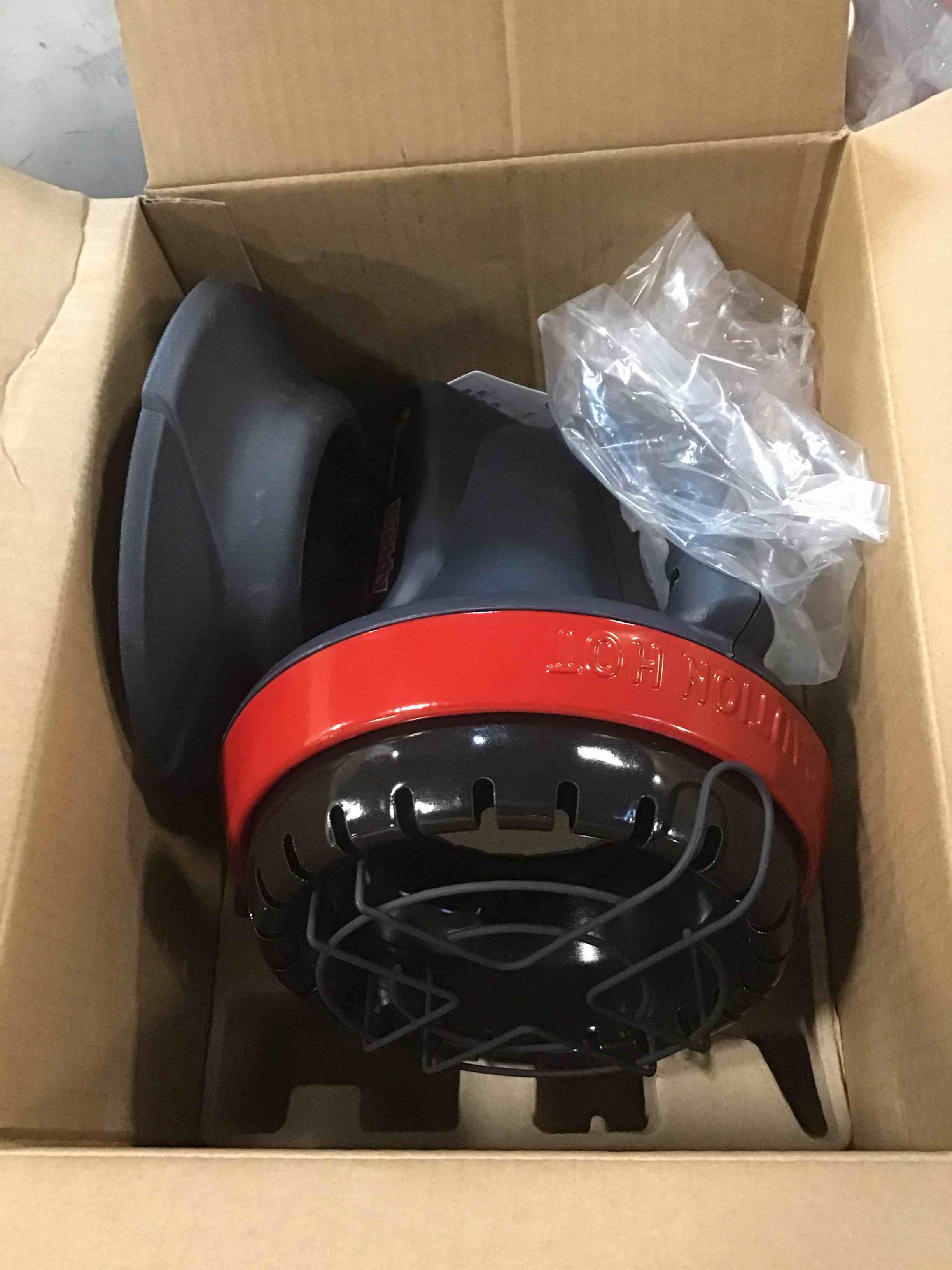 https://s3.amazonaws.com/lotting-images-prod/bidfta/PNK1466537_1733491641325.jpeg