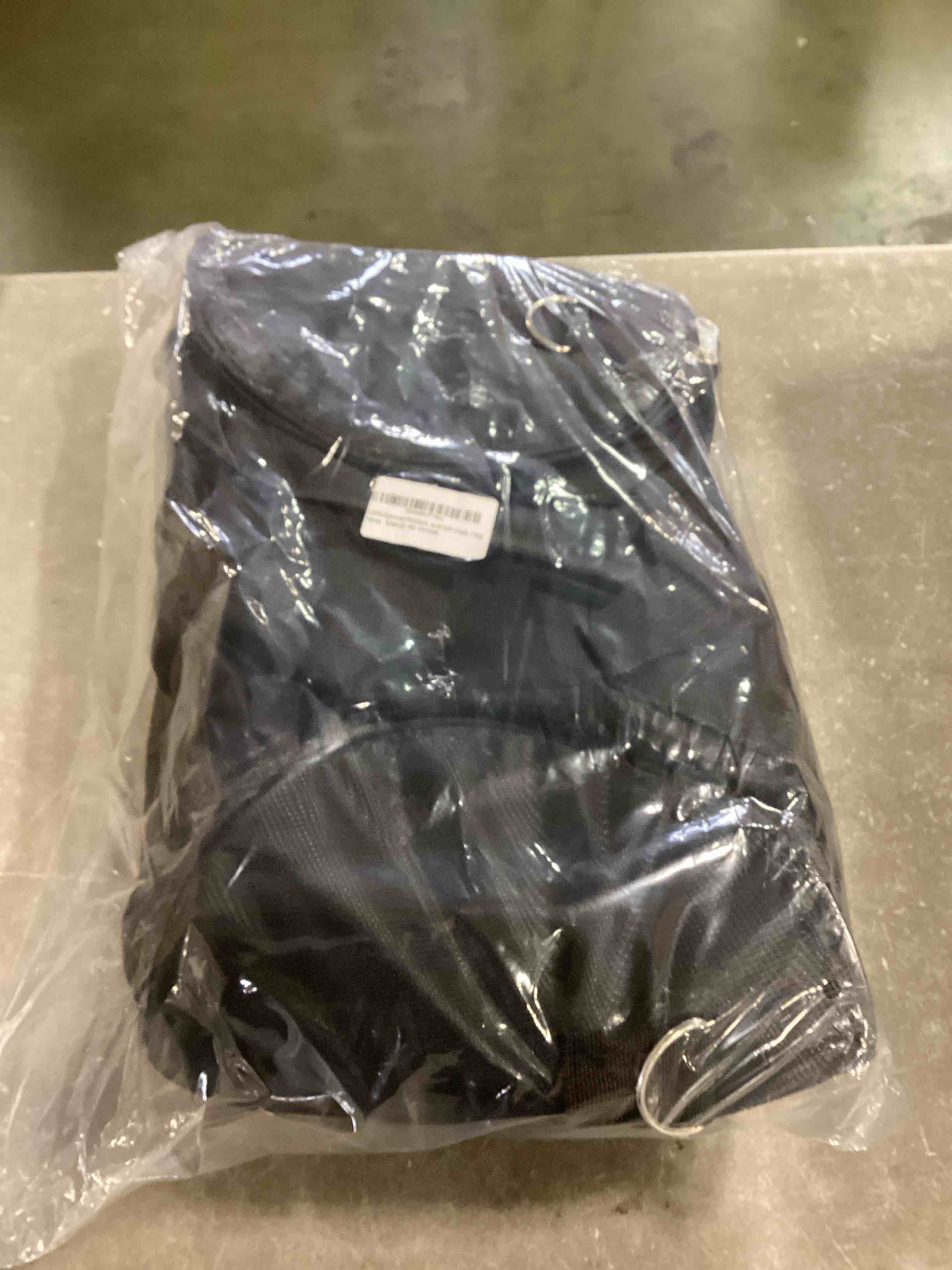 https://s3.amazonaws.com/lotting-images-prod/bidfta/PNK1469682_1732722522842.jpeg