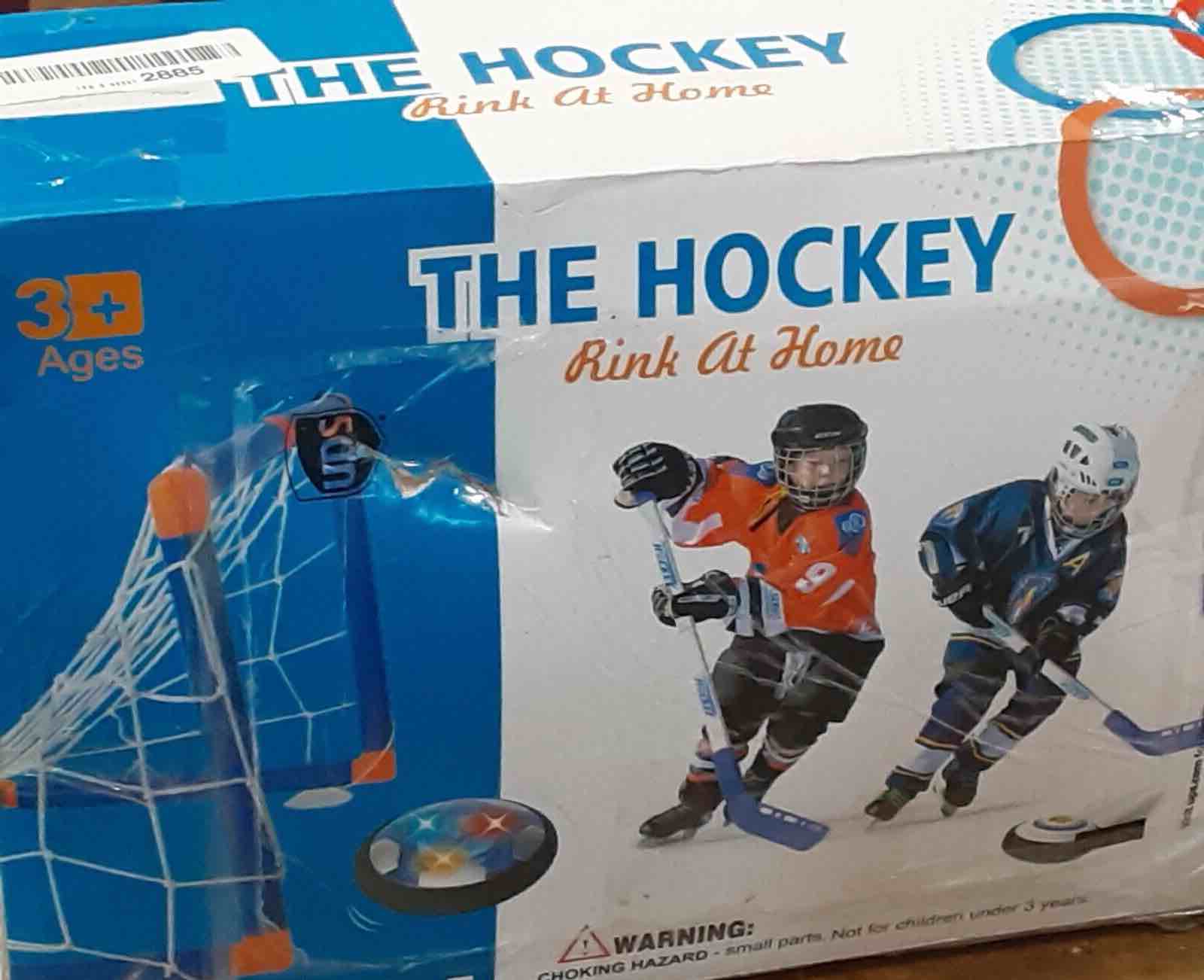 The Hockey Rink At Home - New In Box - 3 Years +