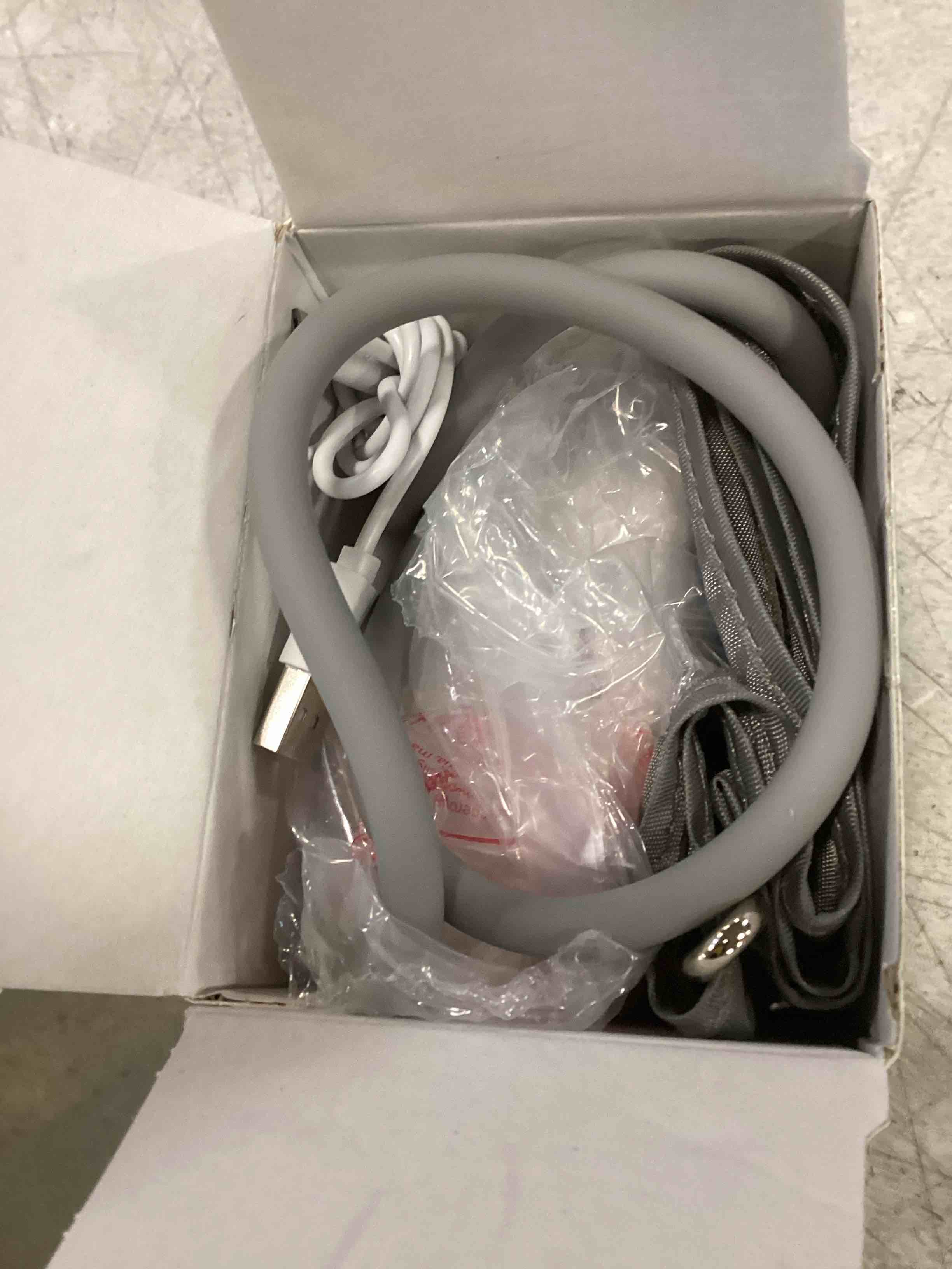 https://s3.amazonaws.com/lotting-images-prod/bidfta/PNK1471914_1732642145640.jpeg