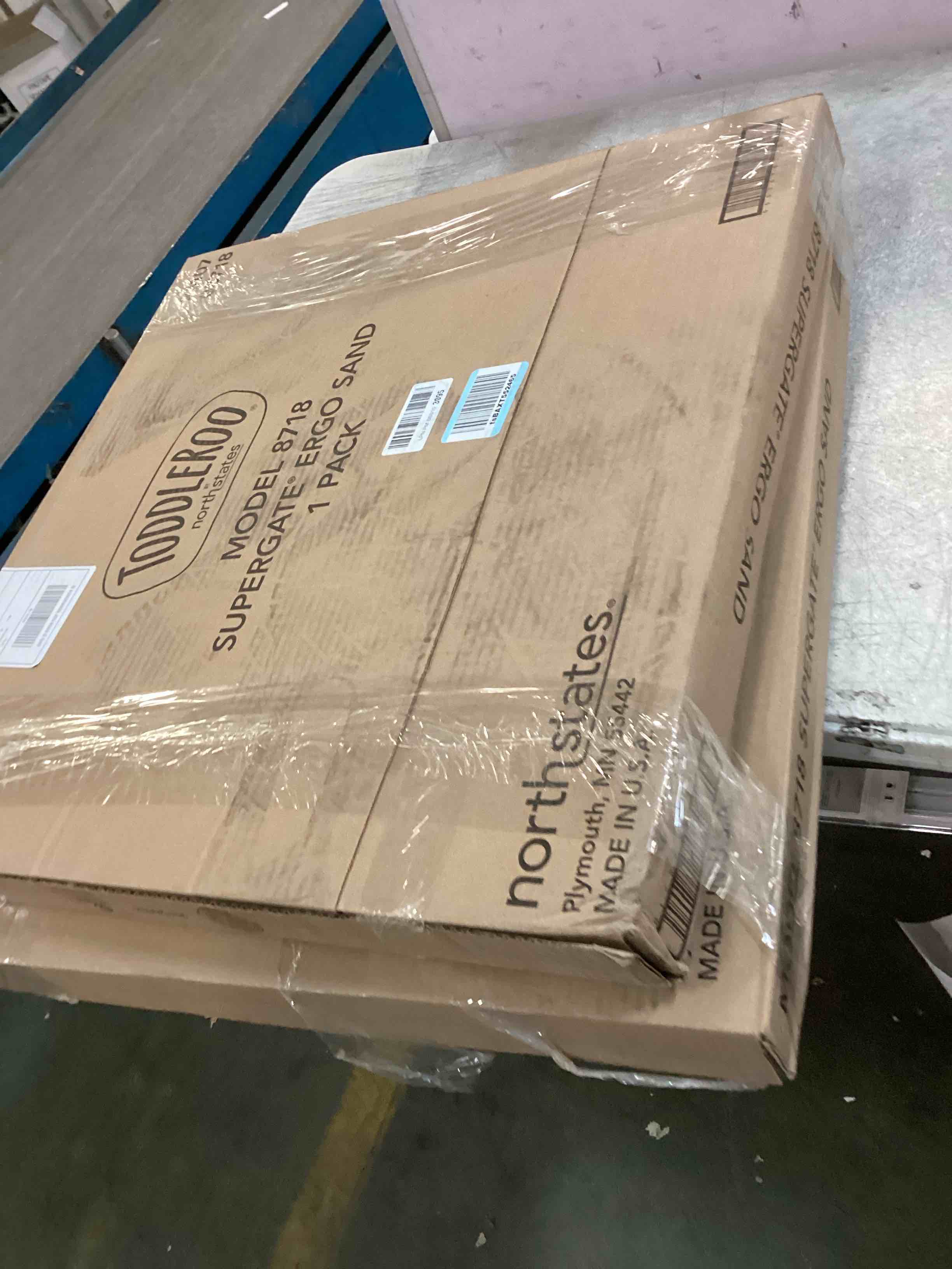 https://s3.amazonaws.com/lotting-images-prod/bidfta/PNK1472592_1733148847954.jpeg