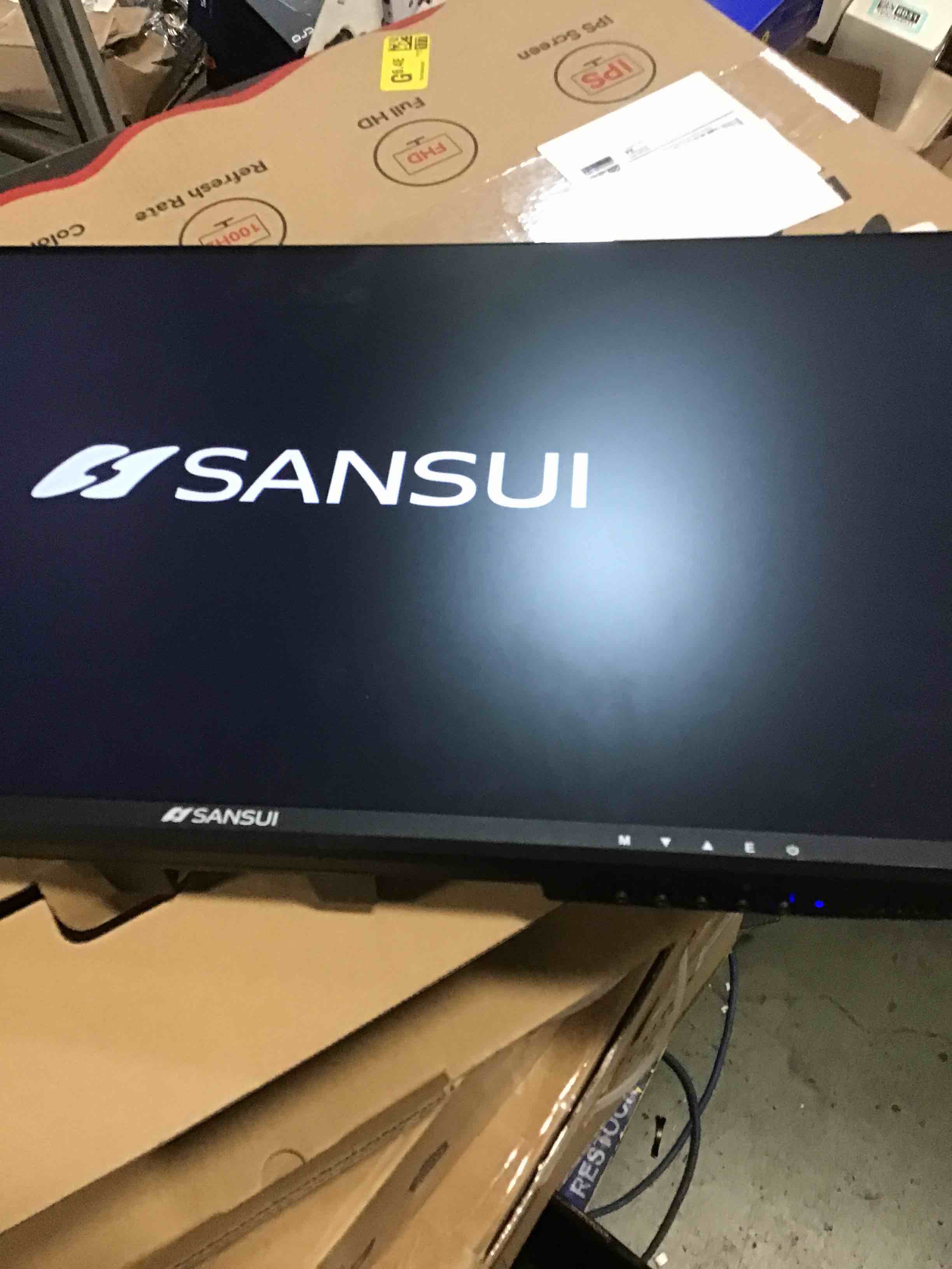 https://s3.amazonaws.com/lotting-images-prod/bidfta/PNK1473011_1733252788906.jpeg