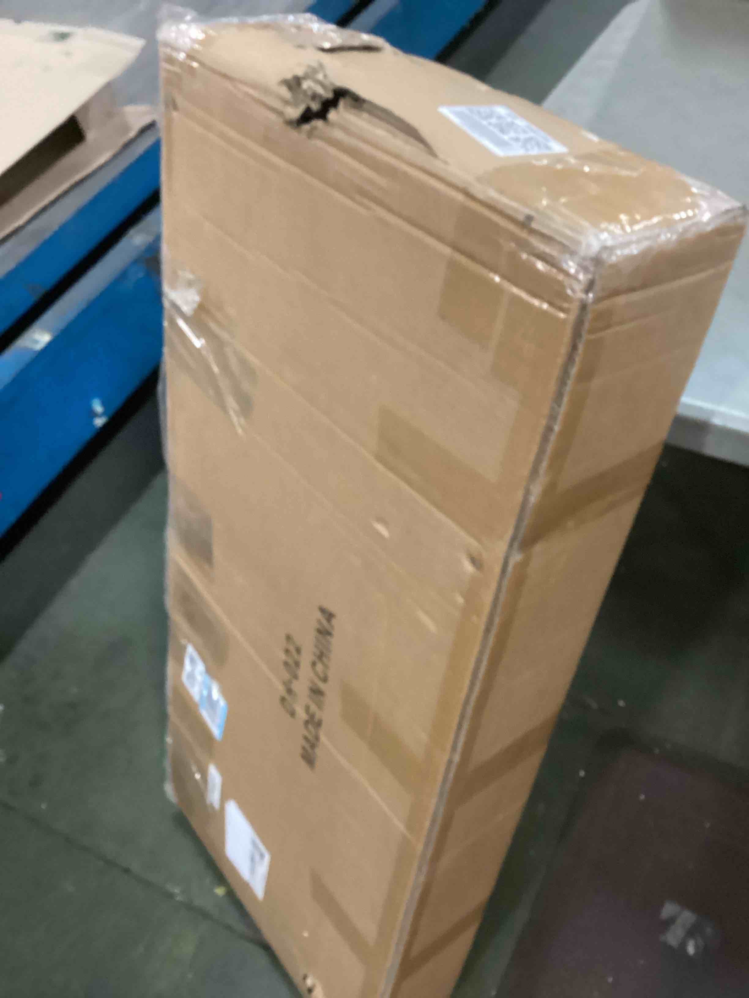 https://s3.amazonaws.com/lotting-images-prod/bidfta/PNK1473117_1733315540081.jpeg
