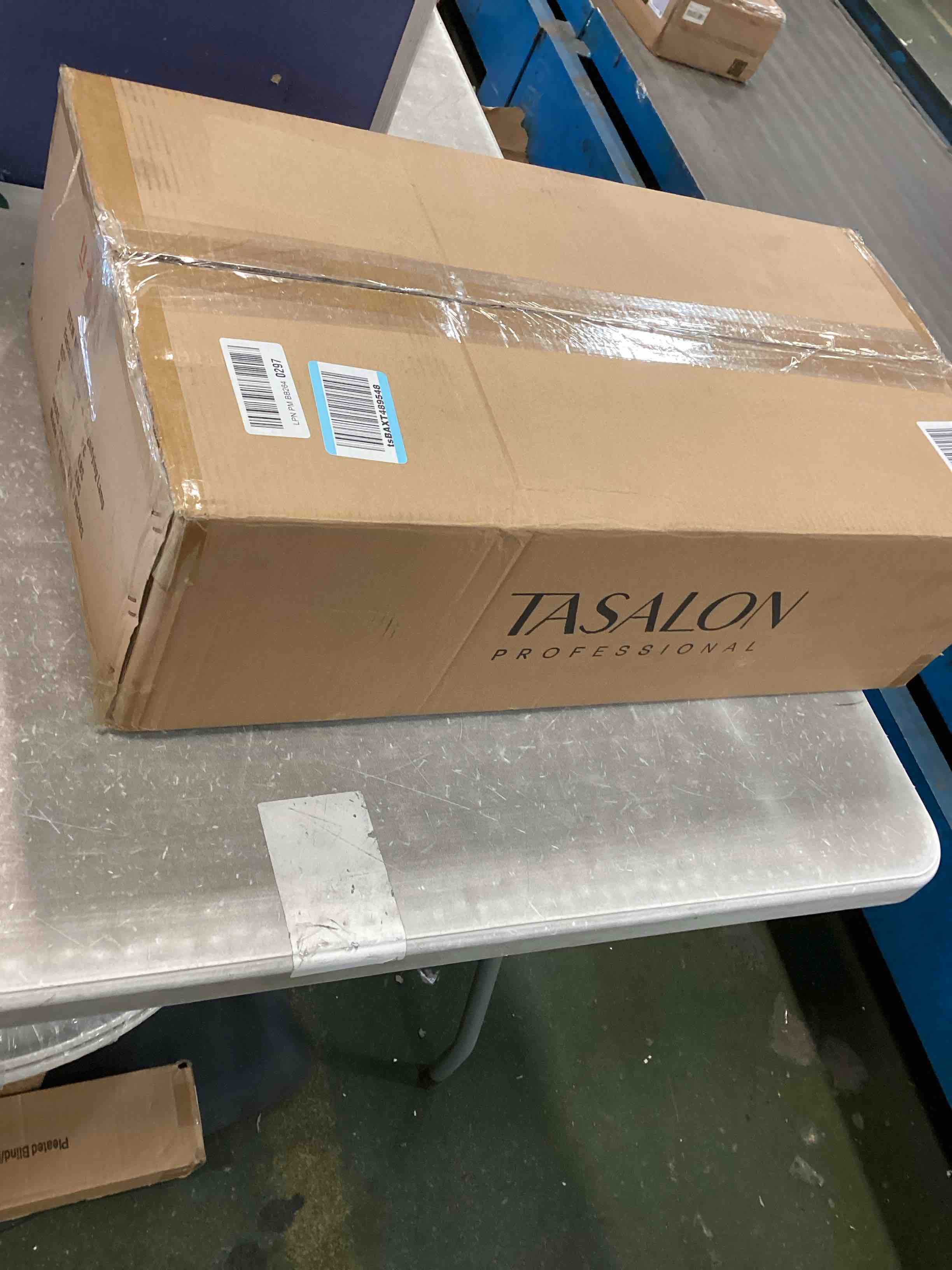 https://s3.amazonaws.com/lotting-images-prod/bidfta/PNK1473493_1733418630954.jpeg