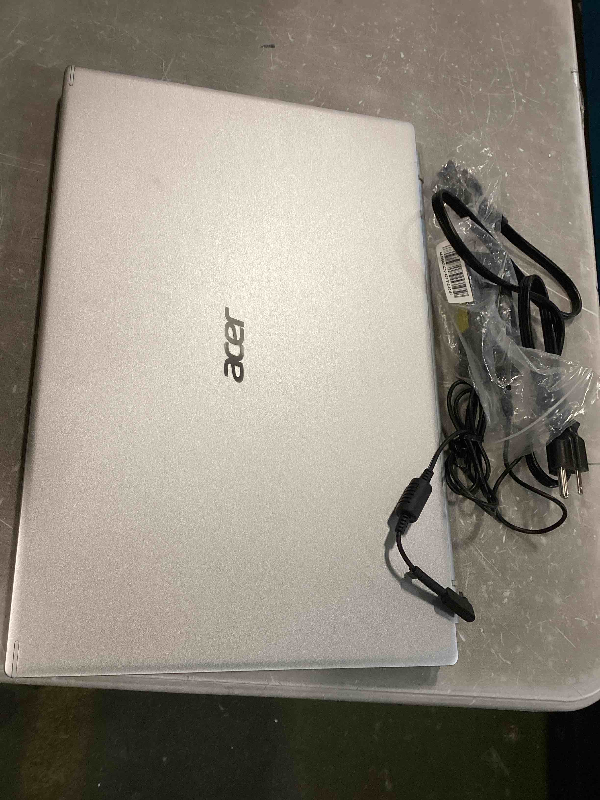 https://s3.amazonaws.com/lotting-images-prod/bidfta/PNK1473502_1733419501247.jpeg