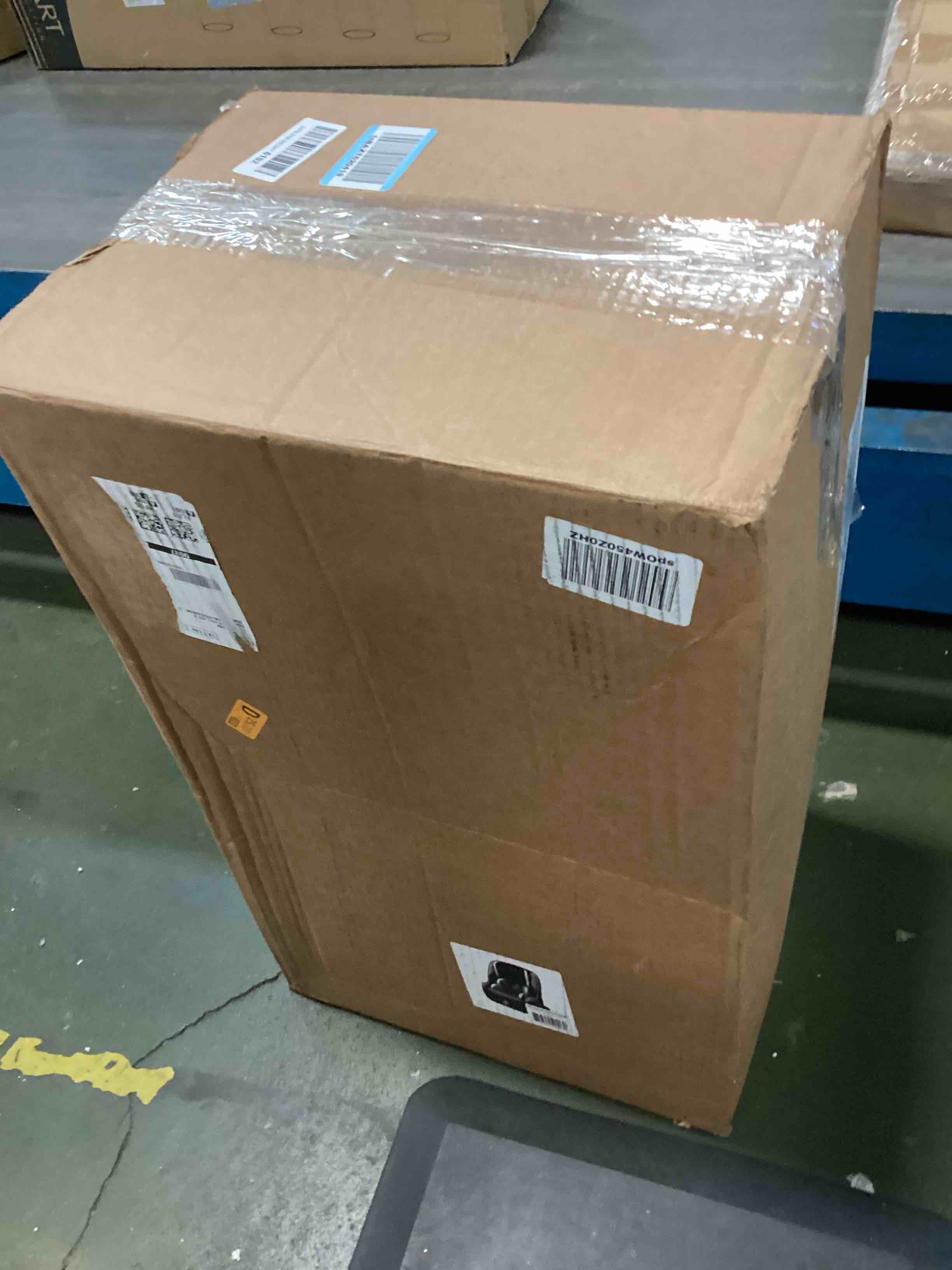 https://s3.amazonaws.com/lotting-images-prod/bidfta/PNK1473806_1733512254907.jpeg