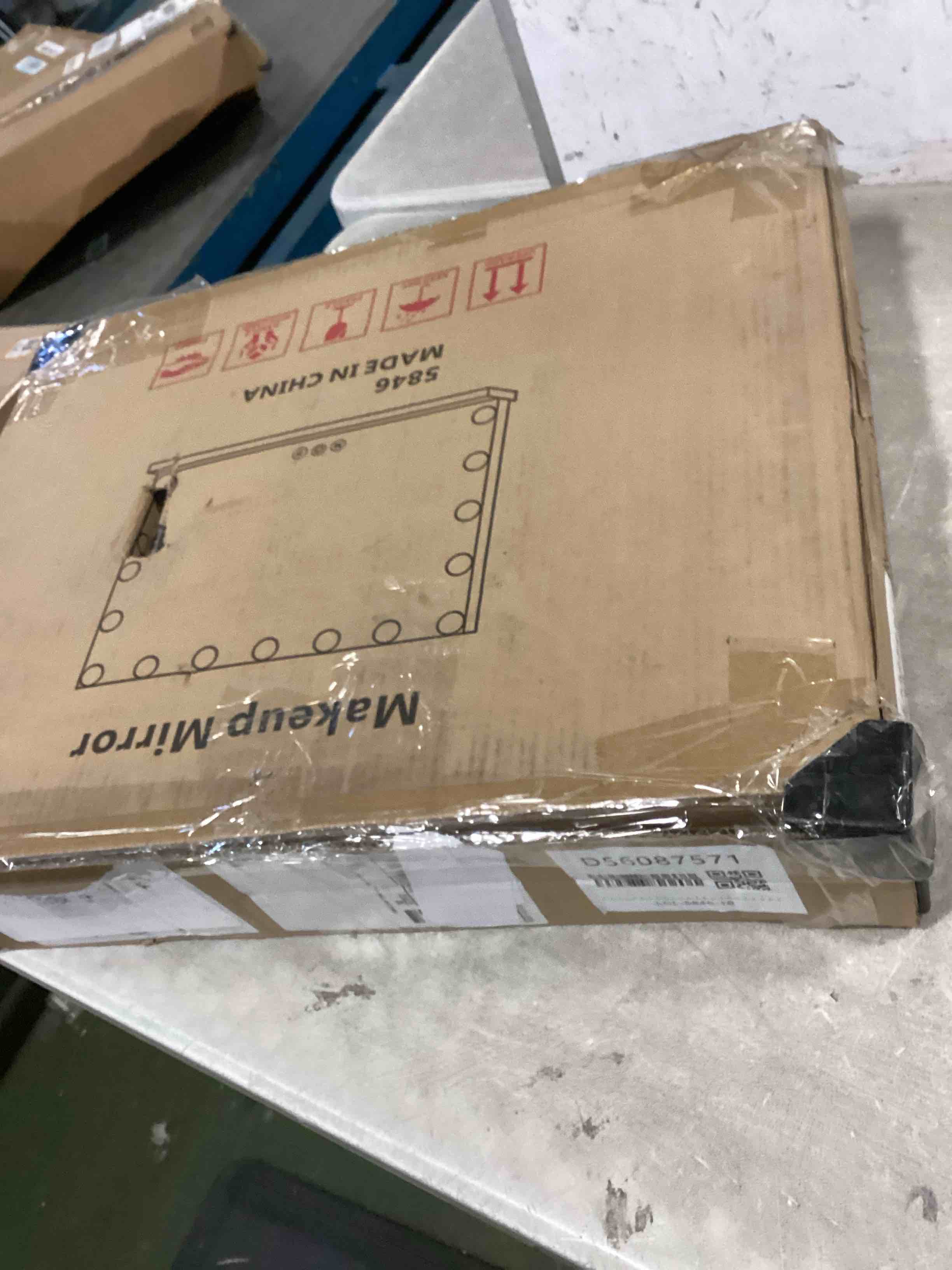 https://s3.amazonaws.com/lotting-images-prod/bidfta/PNK1473856_1733518280423.jpeg