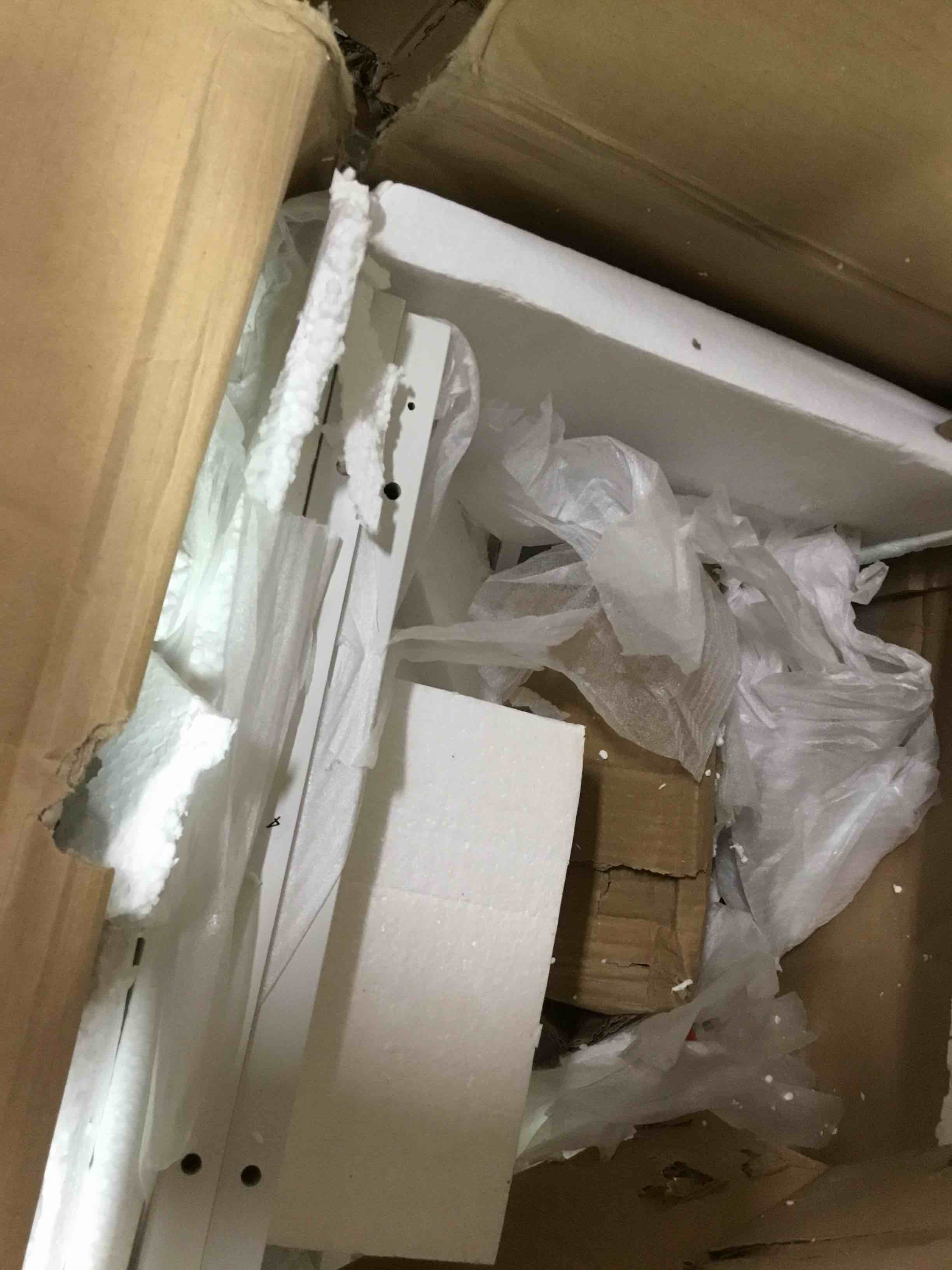 https://s3.amazonaws.com/lotting-images-prod/bidfta/PNK1474432_1735569346145.jpeg