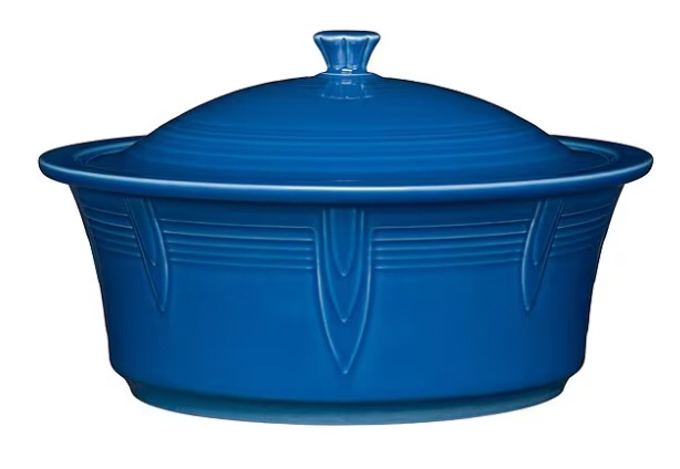 fiesta Large Round Covered Casserole 2.8 Quart blue