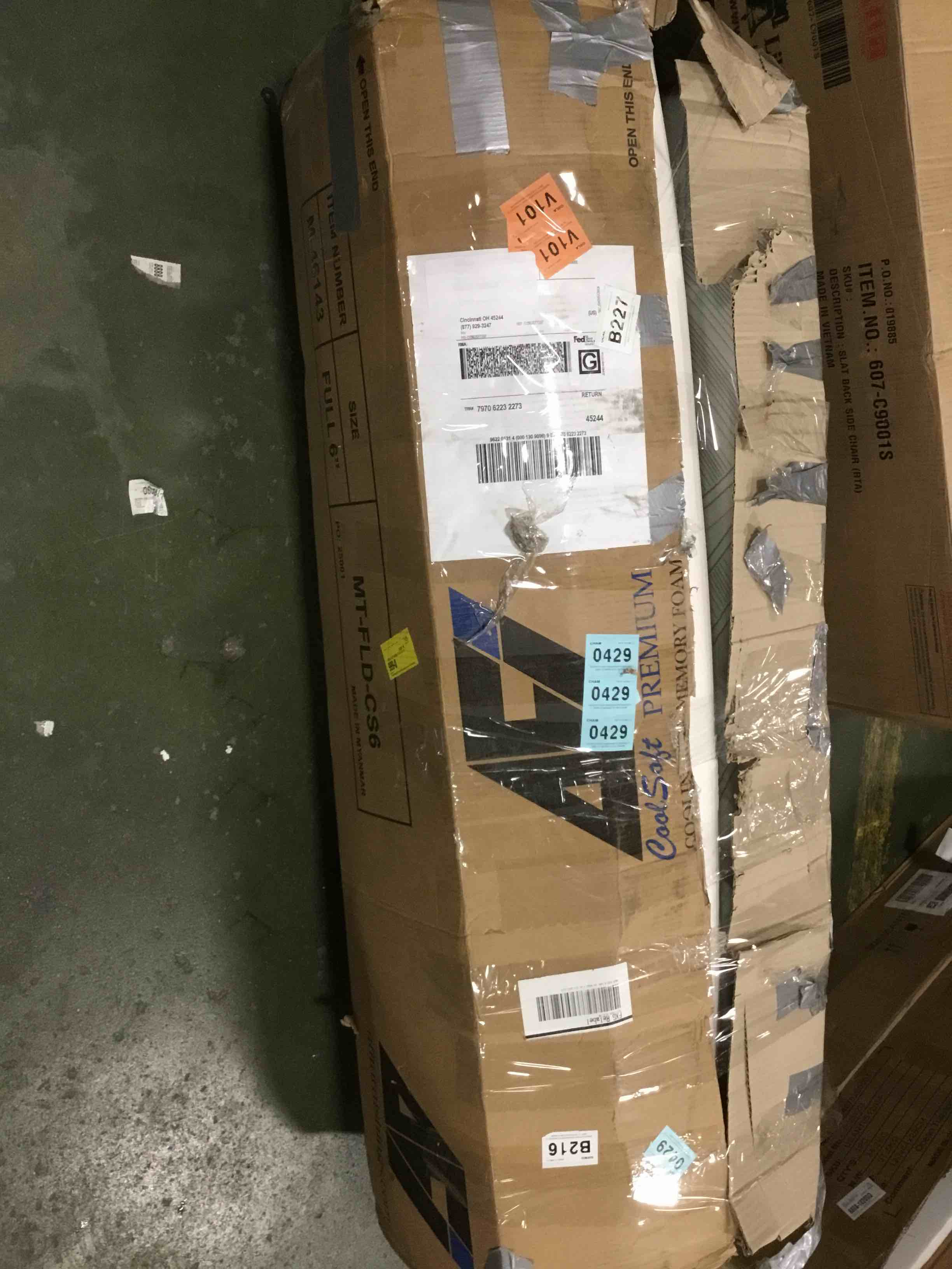 https://s3.amazonaws.com/lotting-images-prod/bidfta/PNK1474935_1736341918830.jpeg