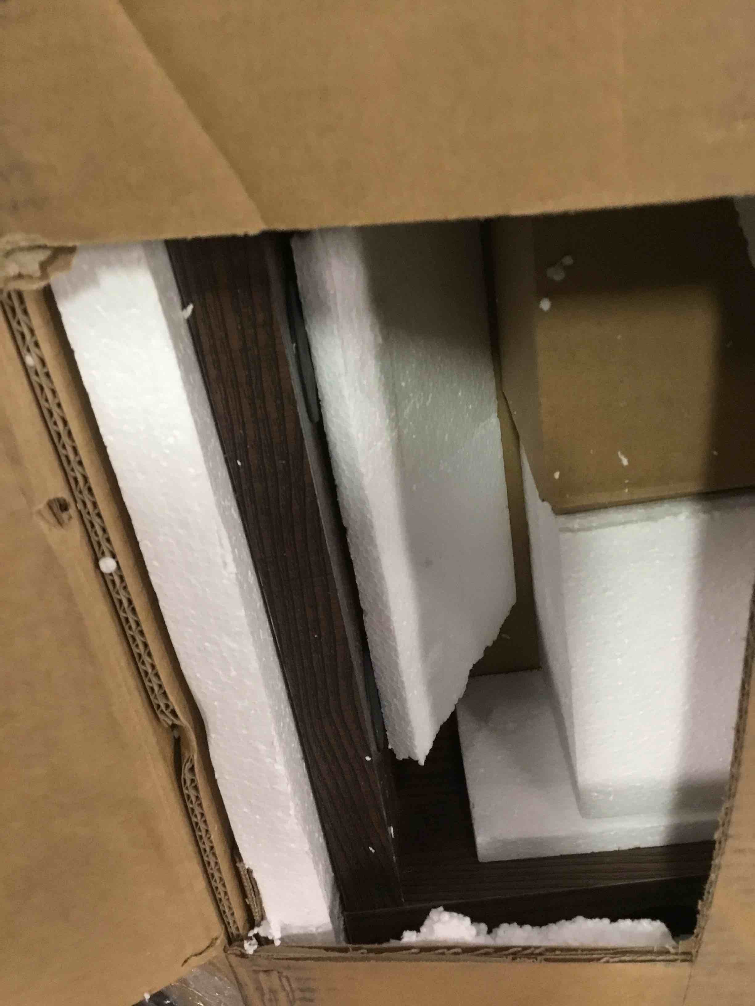 https://s3.amazonaws.com/lotting-images-prod/bidfta/PNK1474967_1736351710155.jpeg
