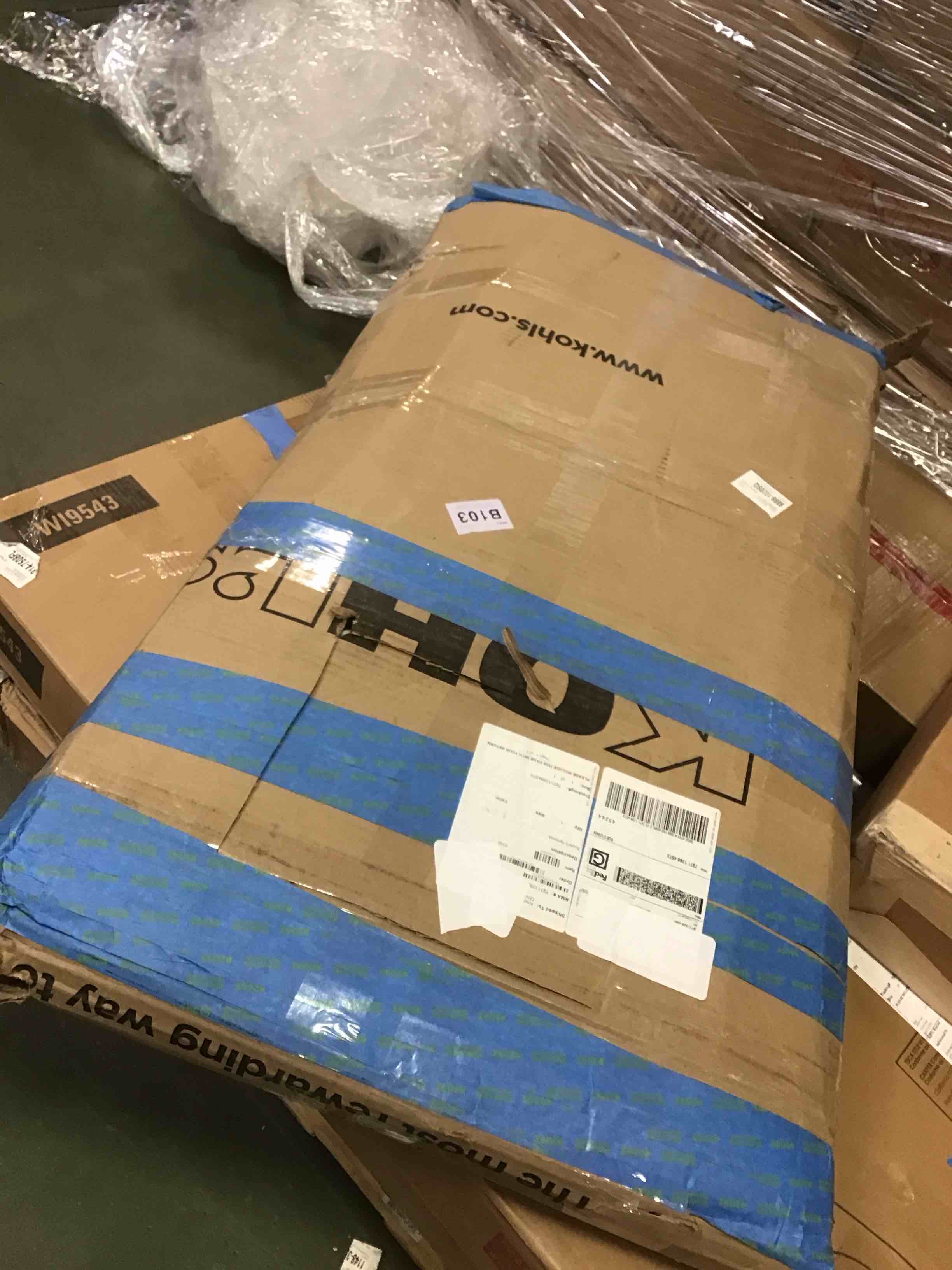 https://s3.amazonaws.com/lotting-images-prod/bidfta/PNK1476210_1737995992618.jpeg