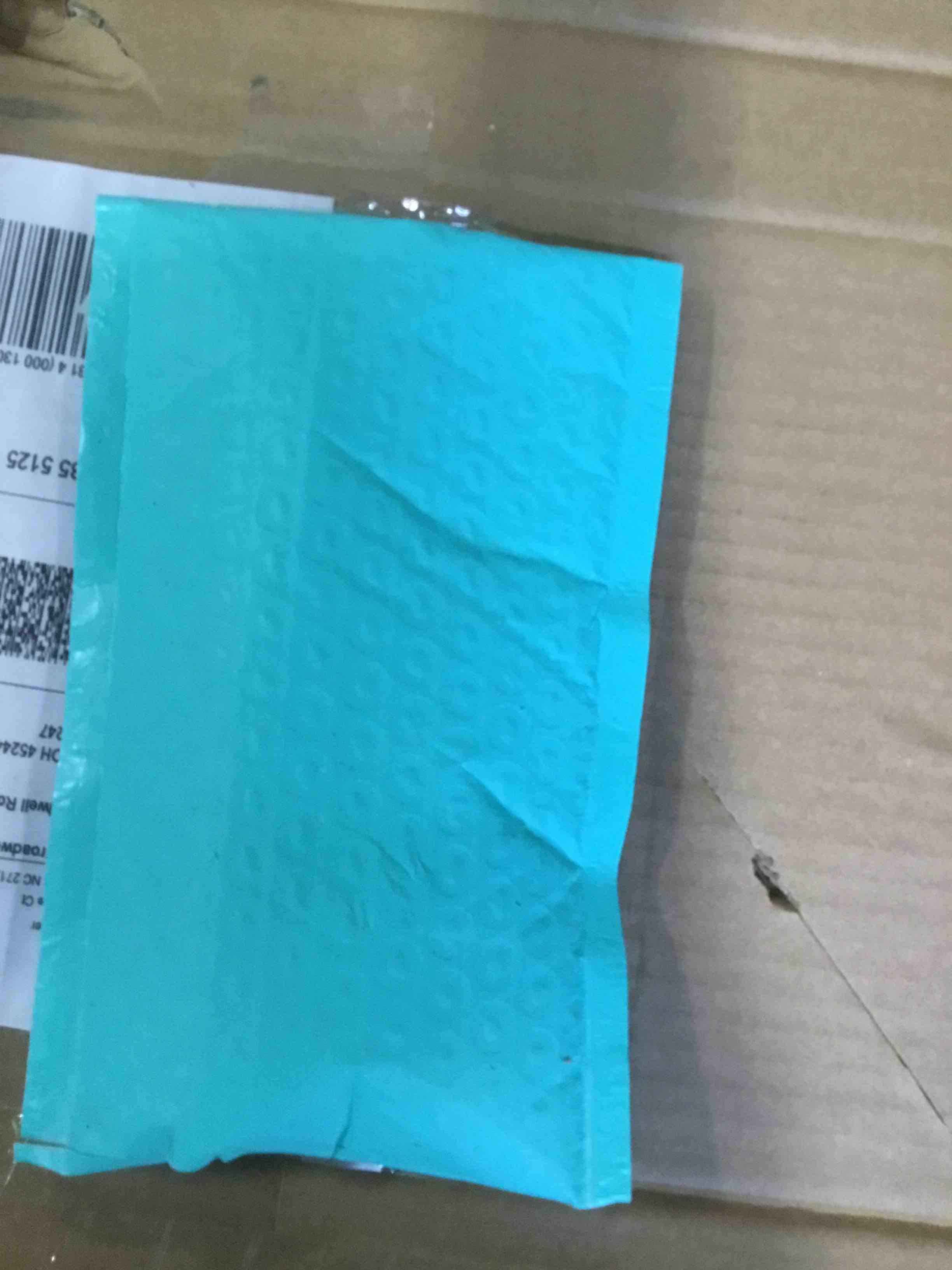 https://s3.amazonaws.com/lotting-images-prod/bidfta/PNK1476451_1738175158131.jpeg