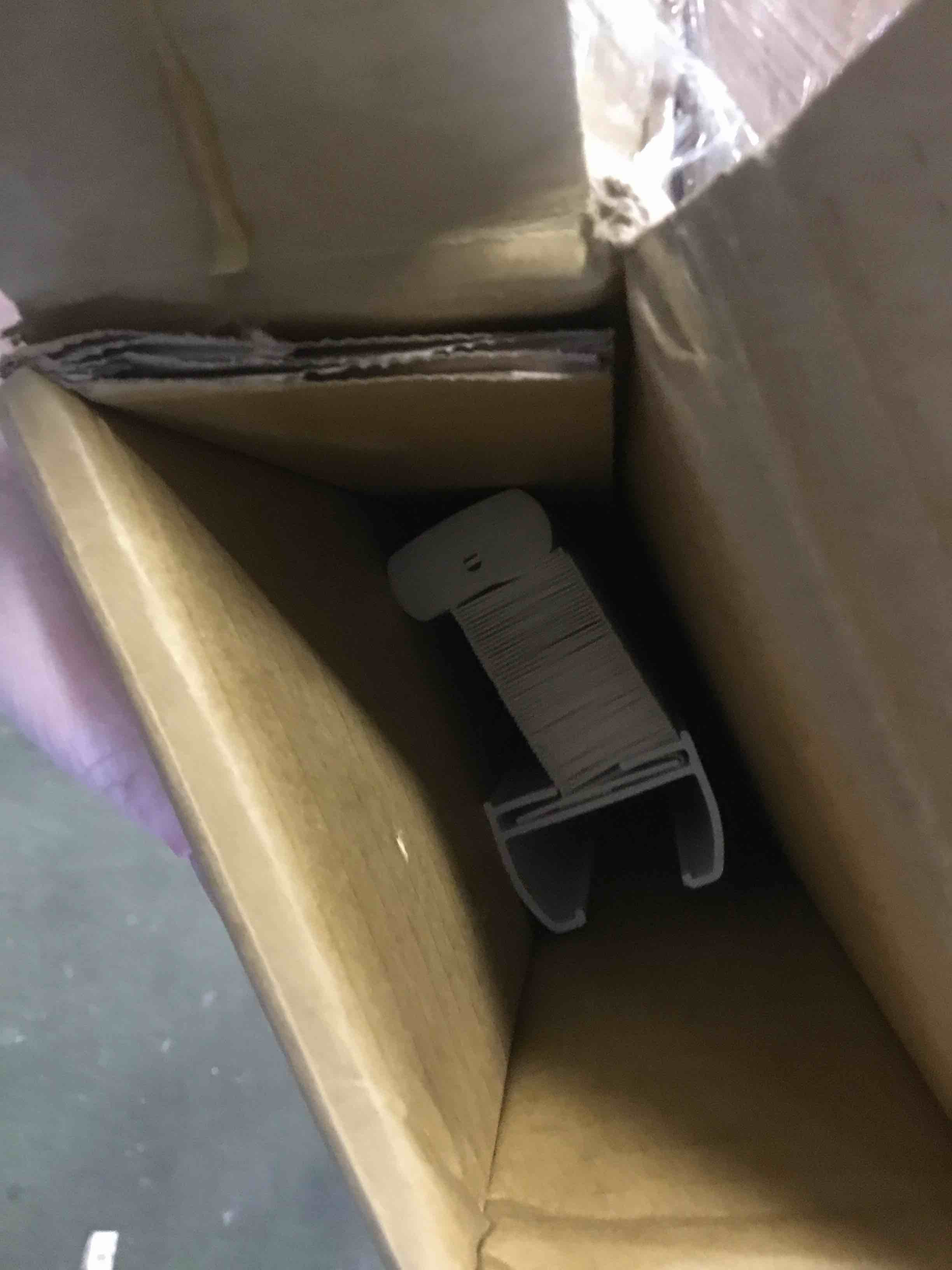 https://s3.amazonaws.com/lotting-images-prod/bidfta/PNK1476616_1738334975691.jpeg