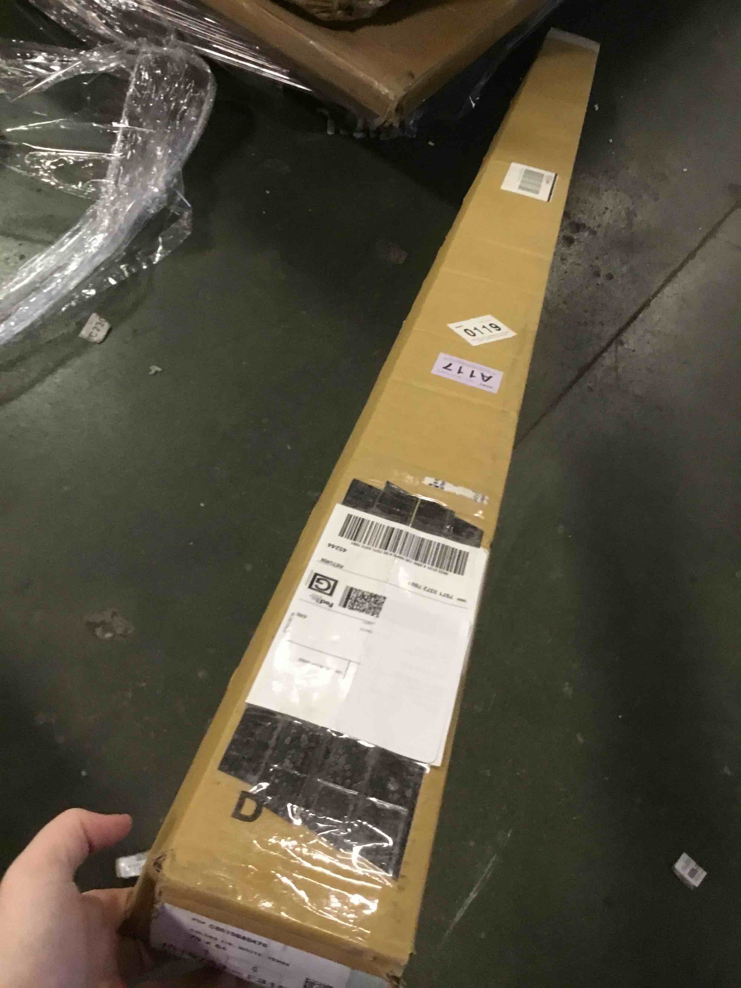 https://s3.amazonaws.com/lotting-images-prod/bidfta/PNK1476616_1738335001787.jpeg