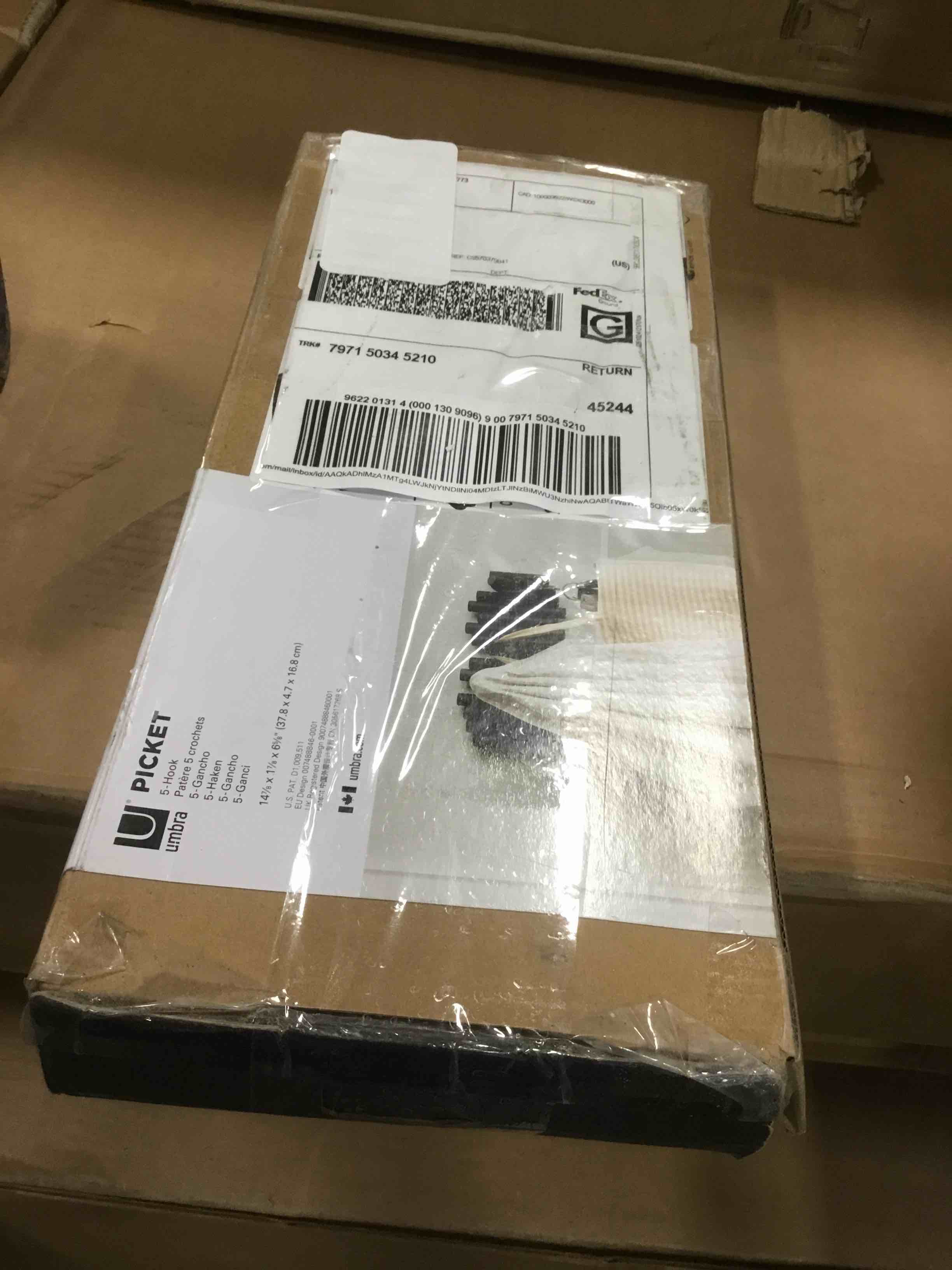 https://s3.amazonaws.com/lotting-images-prod/bidfta/PNK1476625_1738339143337.jpeg