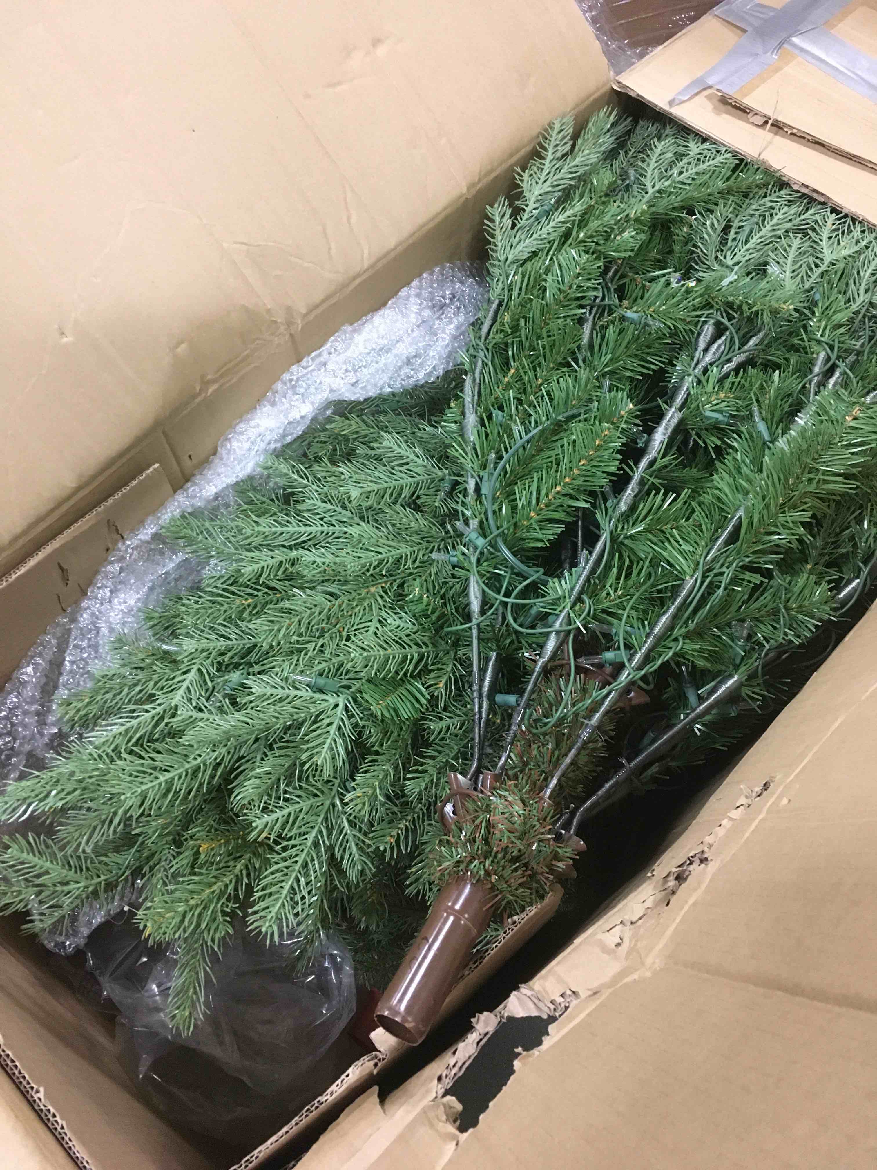 https://s3.amazonaws.com/lotting-images-prod/bidfta/PNK1478383_1734528109139.jpeg