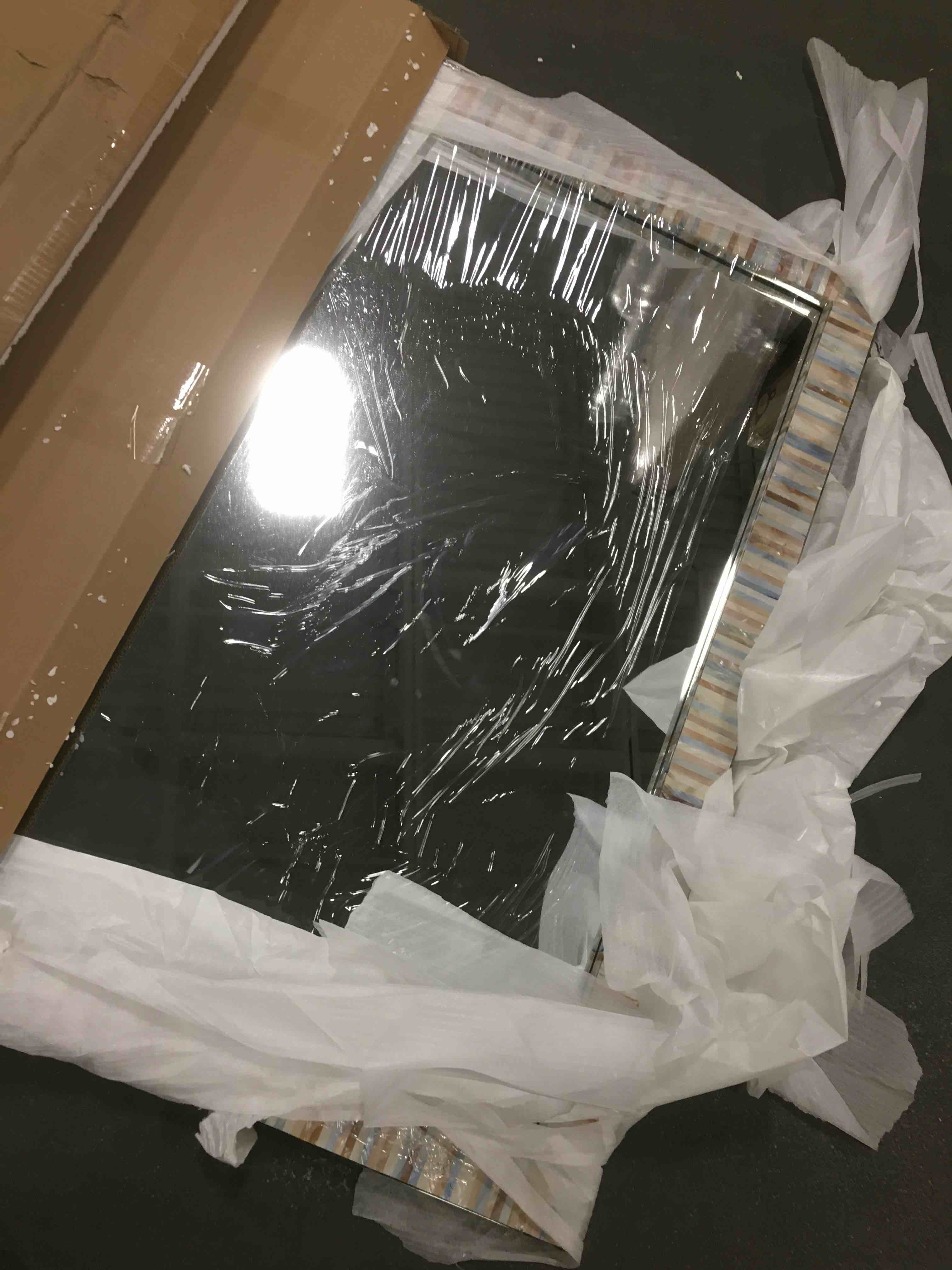 https://s3.amazonaws.com/lotting-images-prod/bidfta/PNK1478645_1734697511030.jpeg