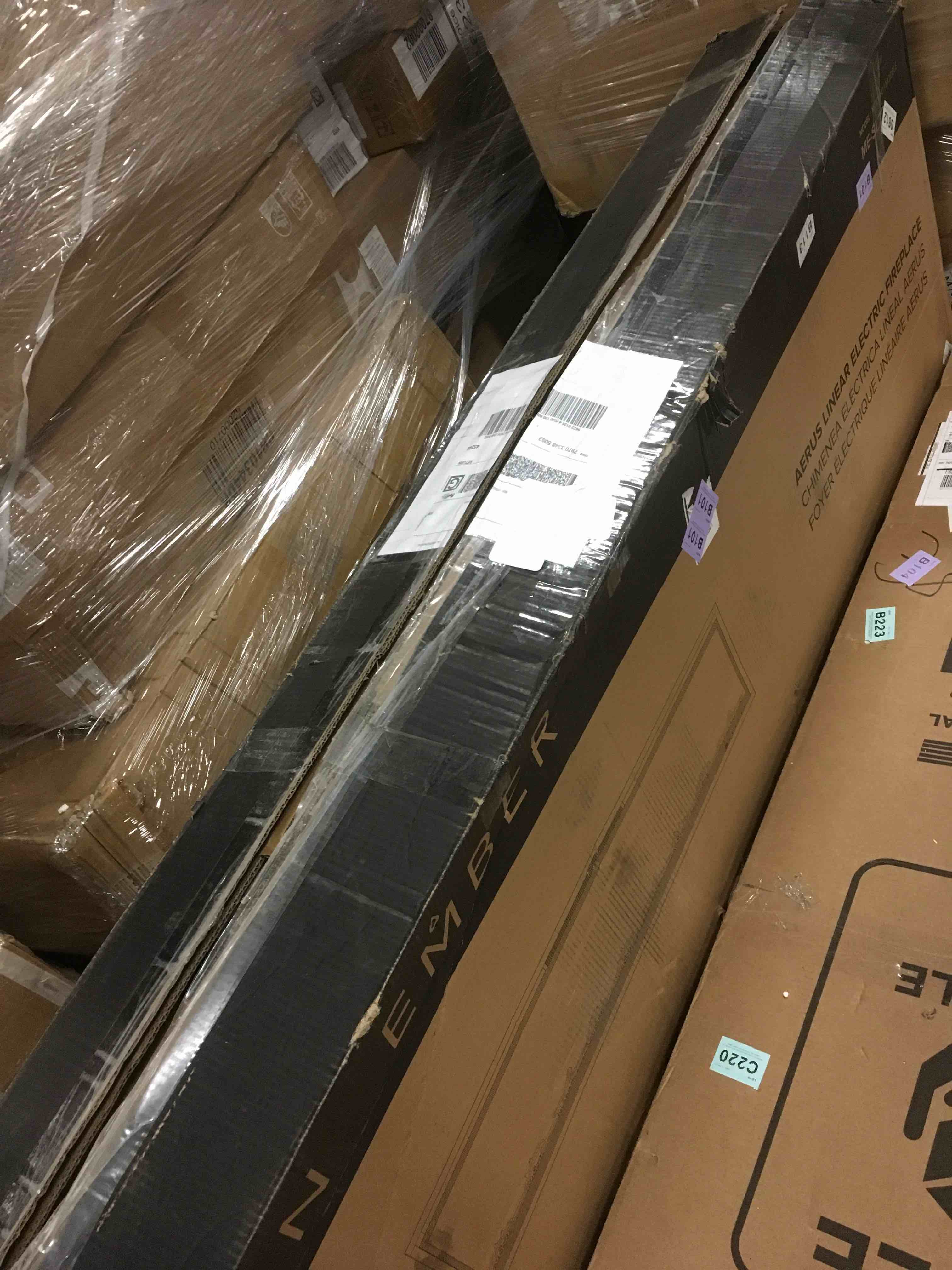 https://s3.amazonaws.com/lotting-images-prod/bidfta/PNK1478657_1734701346604.jpeg