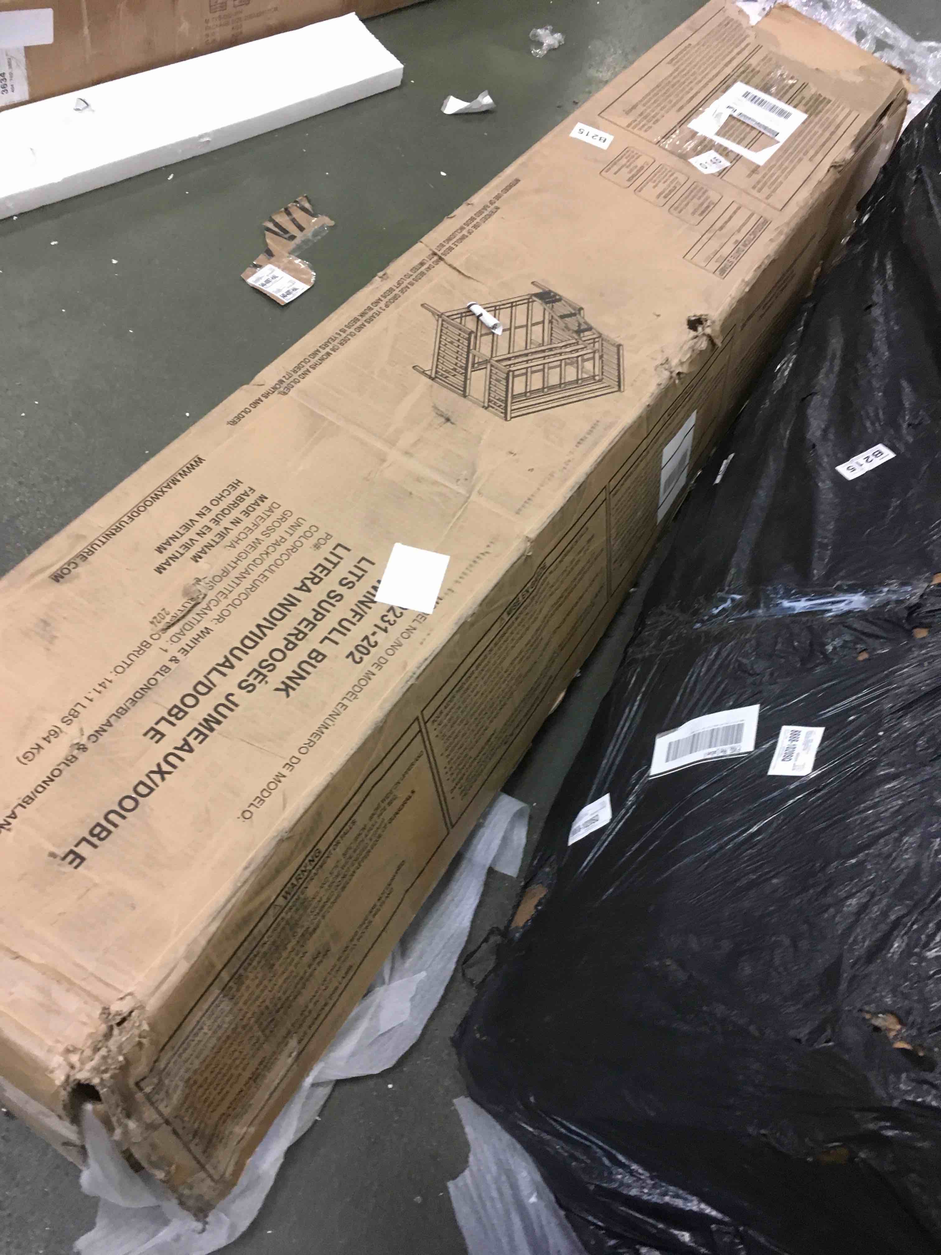 https://s3.amazonaws.com/lotting-images-prod/bidfta/PNK1478815_1734977677219.jpeg