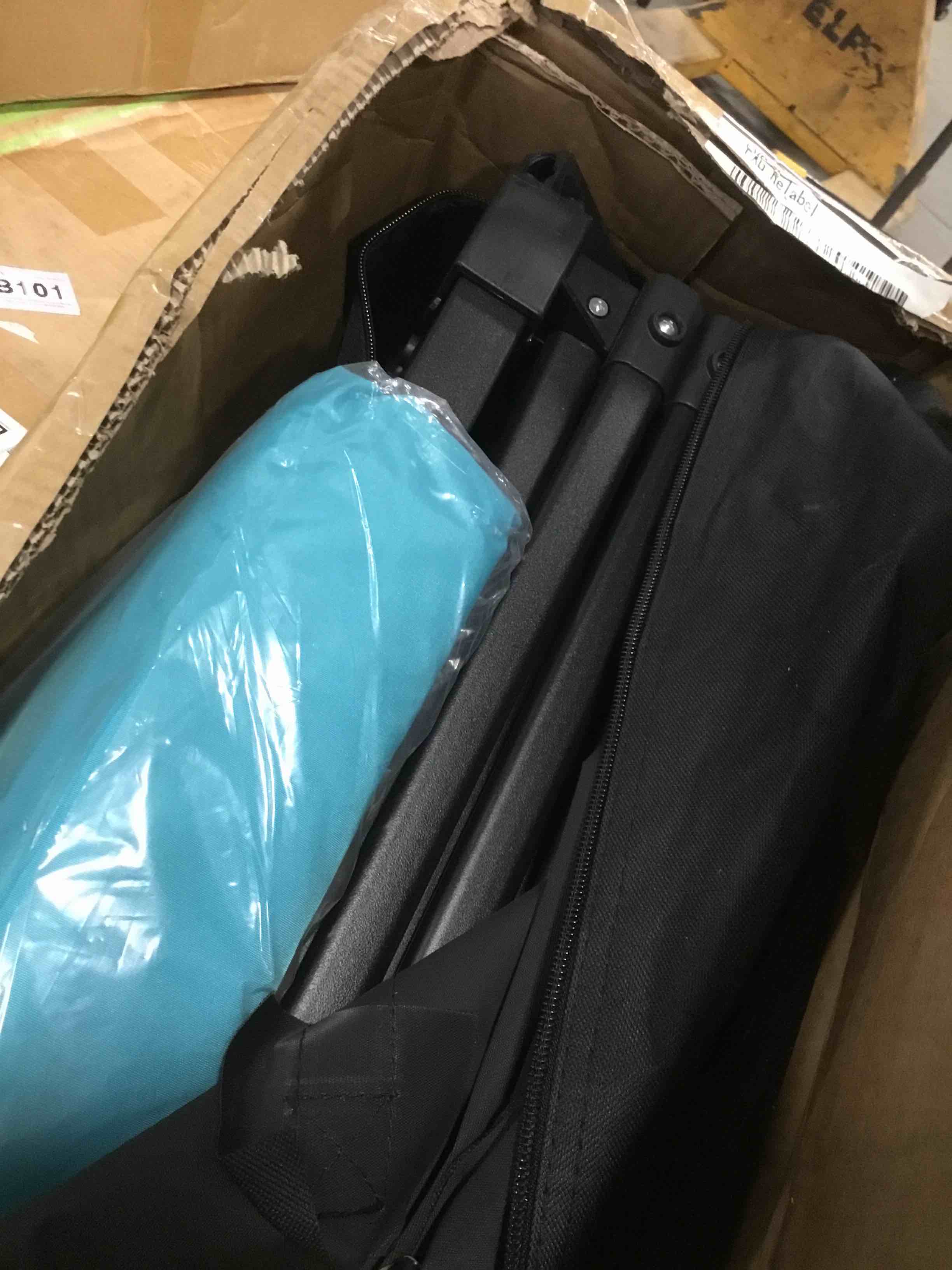 https://s3.amazonaws.com/lotting-images-prod/bidfta/PNK1479581_1736284663106.jpeg