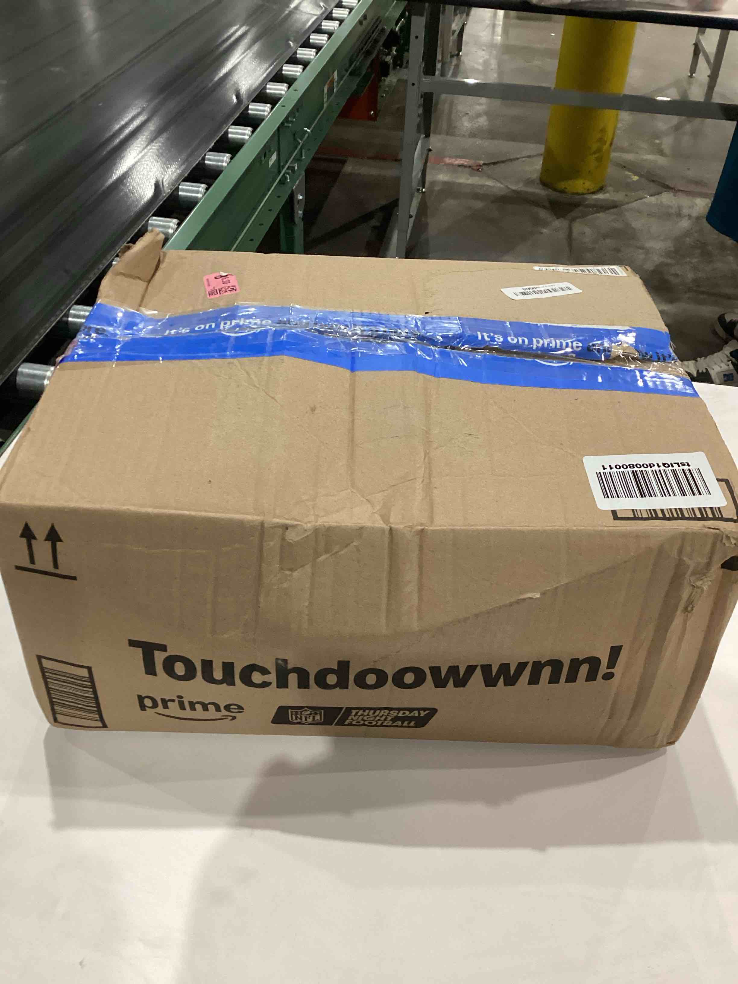 https://s3.amazonaws.com/lotting-images-prod/bidfta/PNK1495038_1760791152178.jpeg