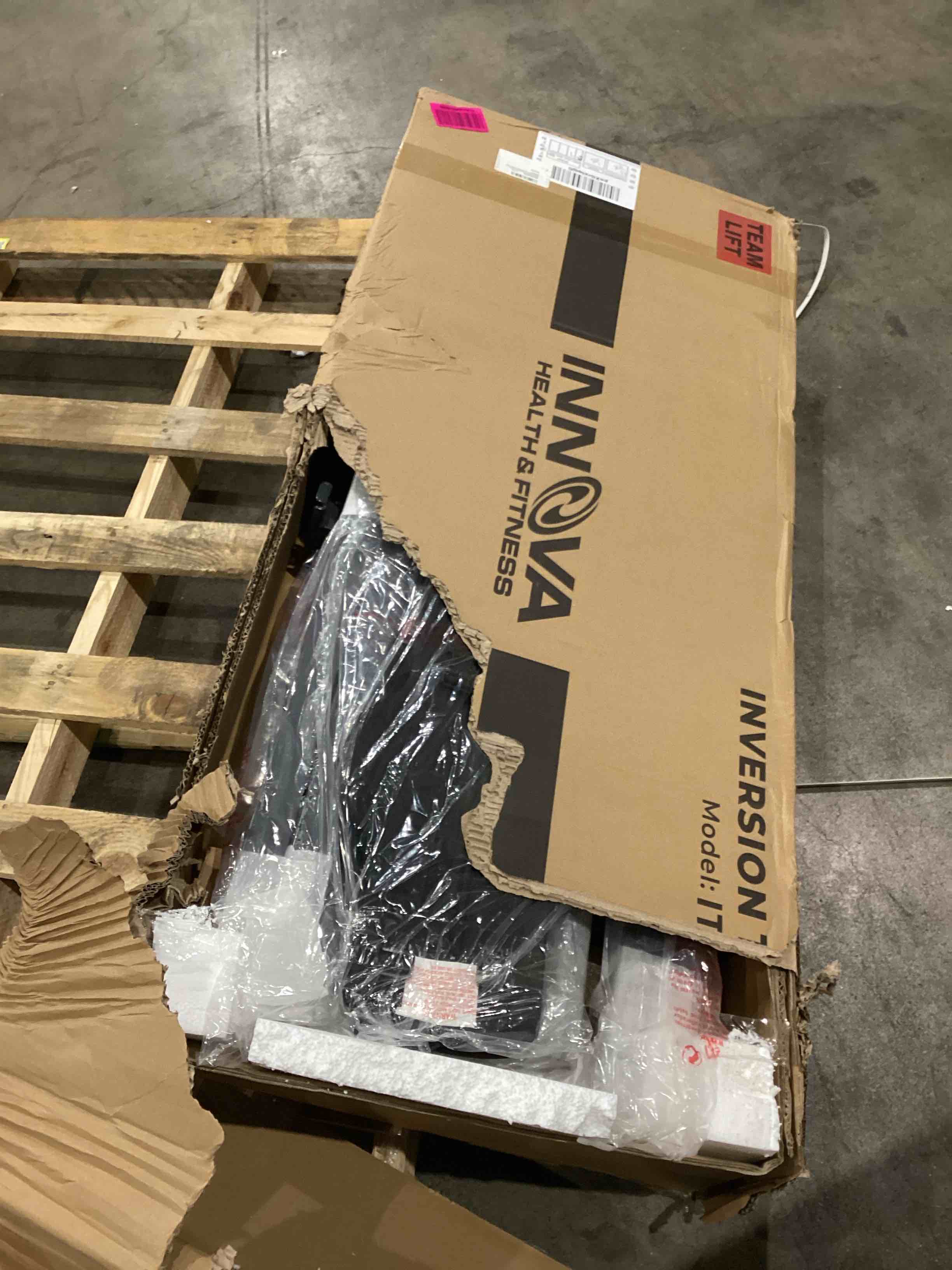 https://s3.amazonaws.com/lotting-images-prod/bidfta/PNK1495122_1760960124969.jpeg