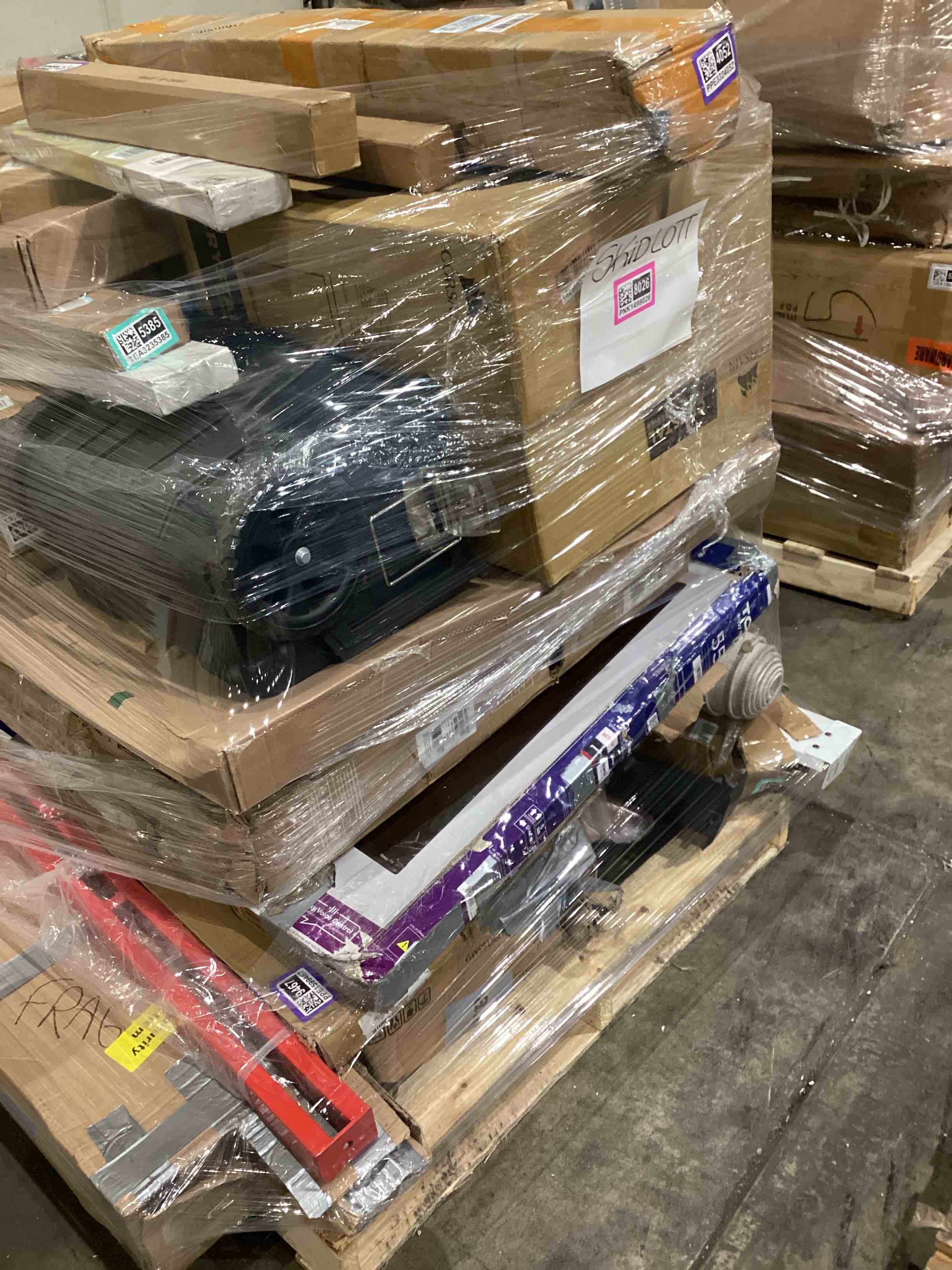(1) Skid pallet/ multiple items good condition and as is 