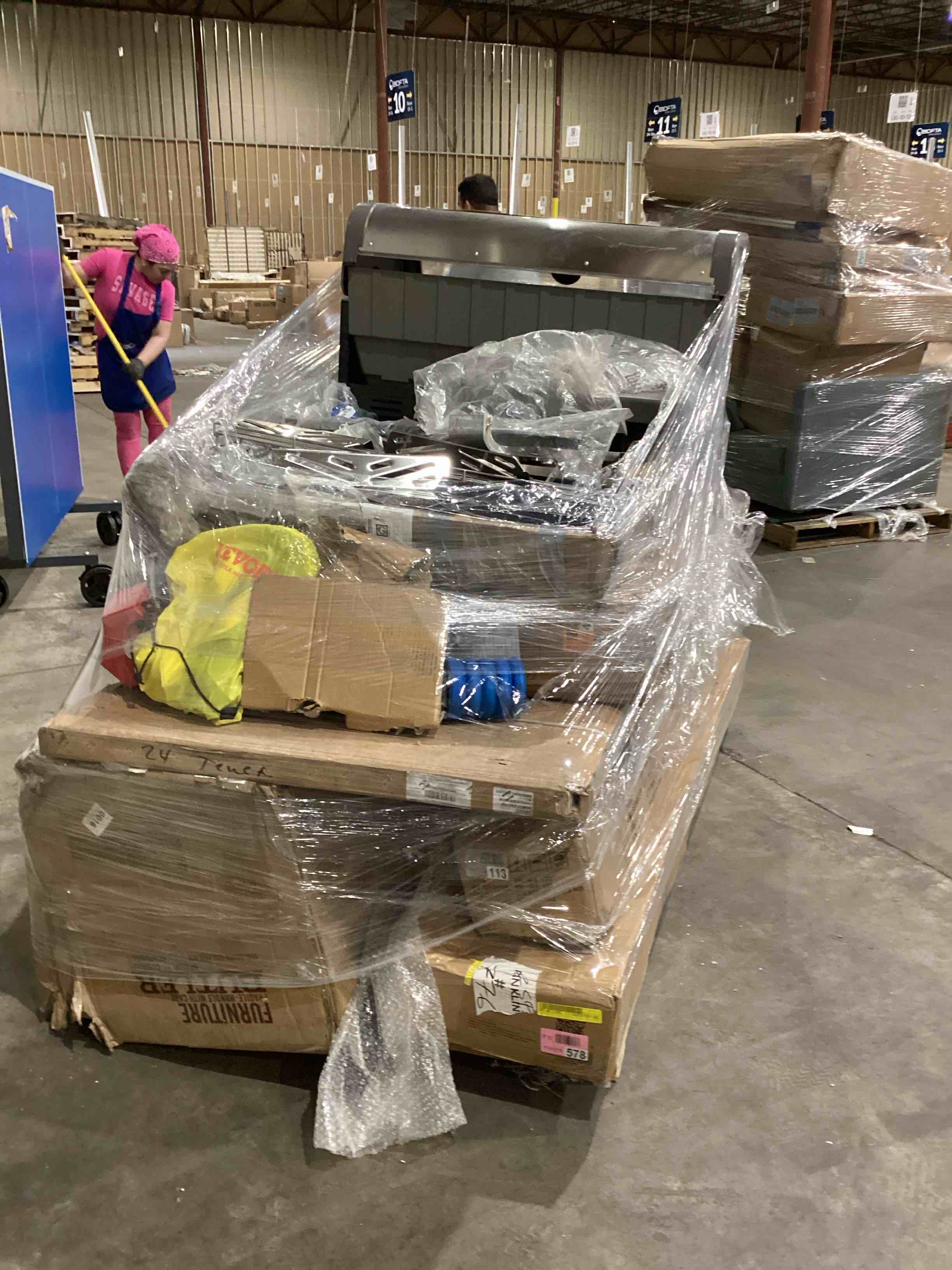1 SKID PALLET MULTIPLE ITEMS AS IS OR GOOD CONDITION 