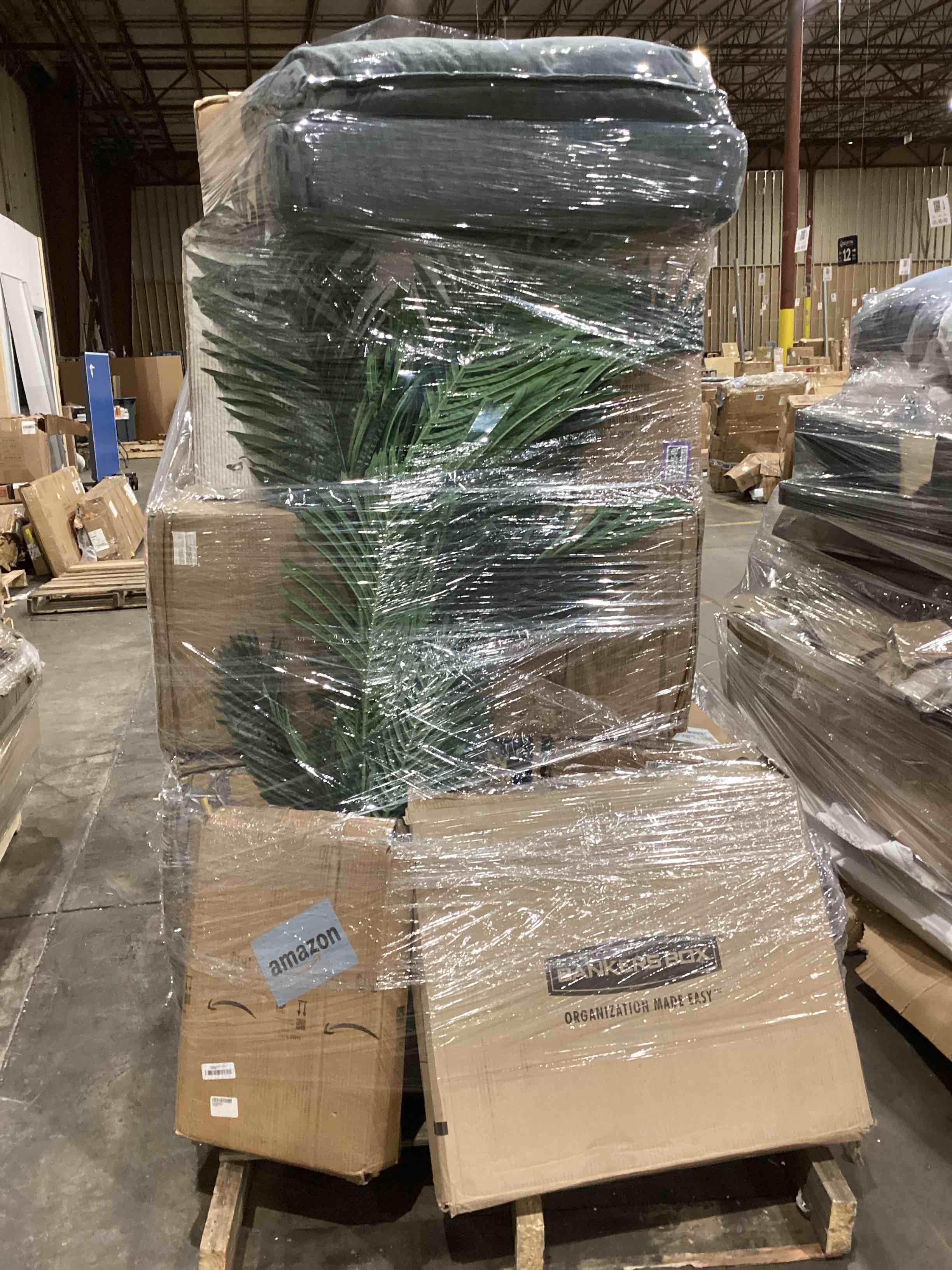 1 SKID PALLET MULTIPLE ITEMS AS IS OR GOOD CONDITION 
