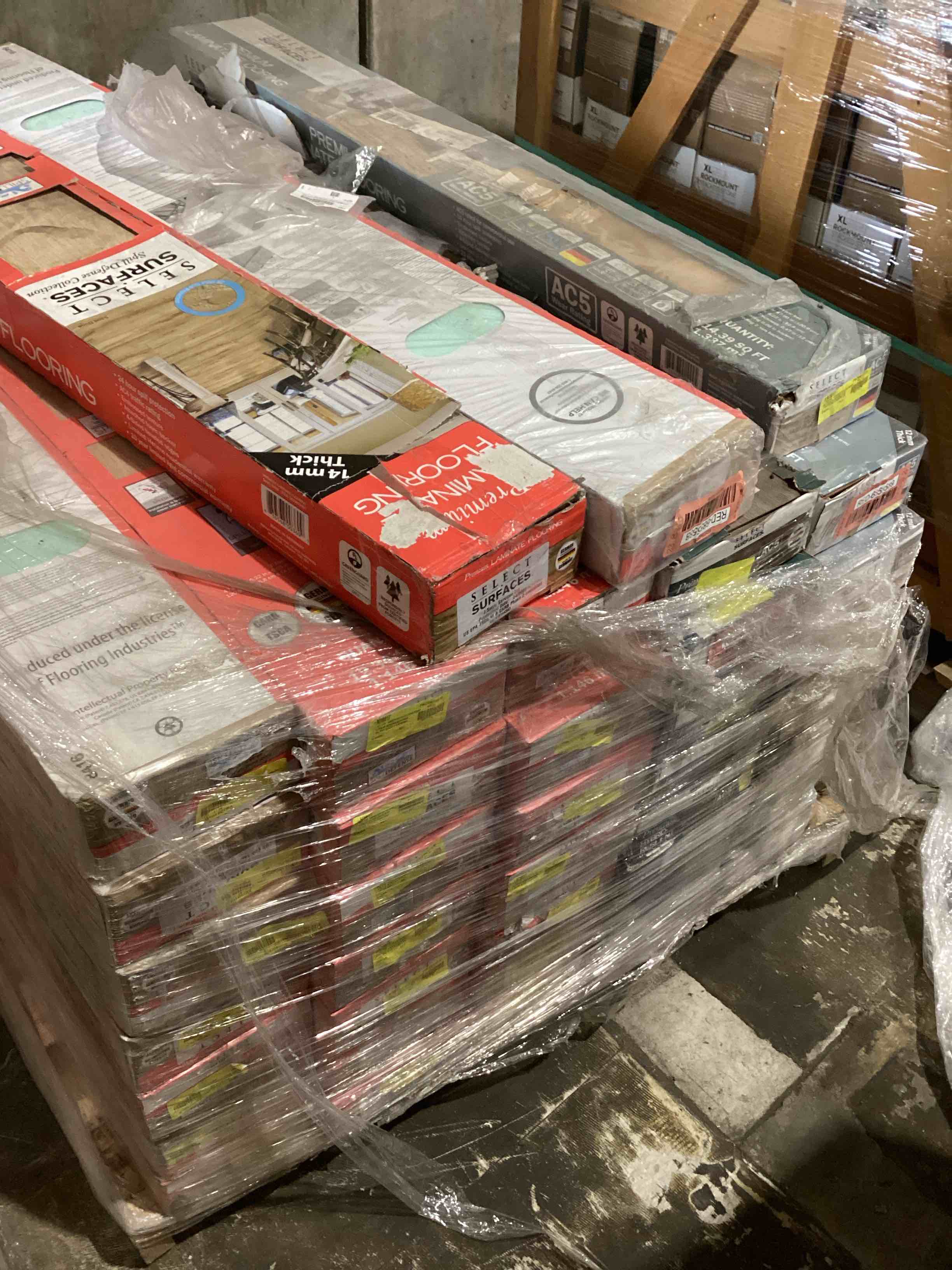 https://s3.amazonaws.com/lotting-images-prod/bidfta/PNK1498122_1758744970561.jpeg