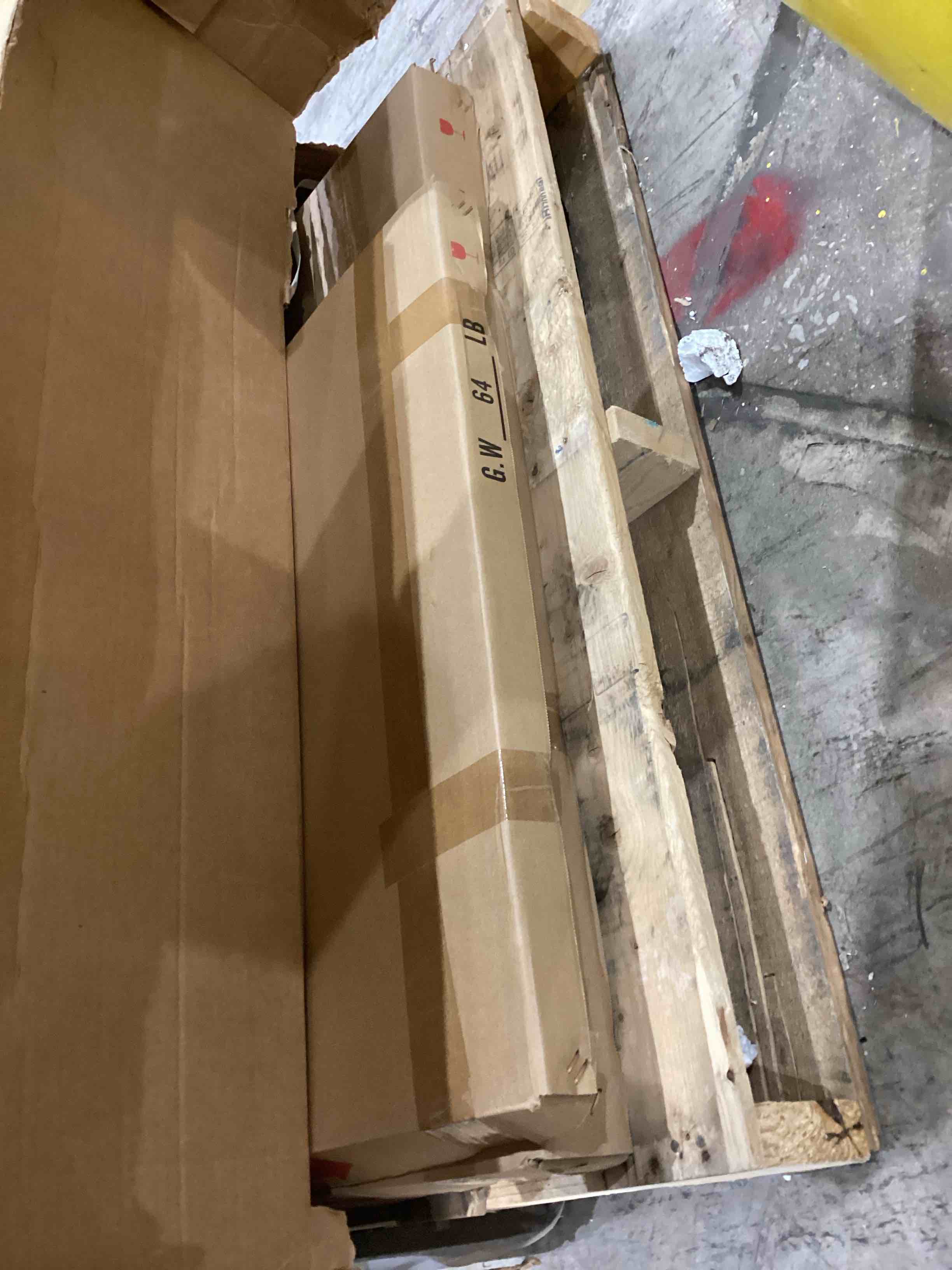 https://s3.amazonaws.com/lotting-images-prod/bidfta/PNK1498257_1760538630365.jpeg