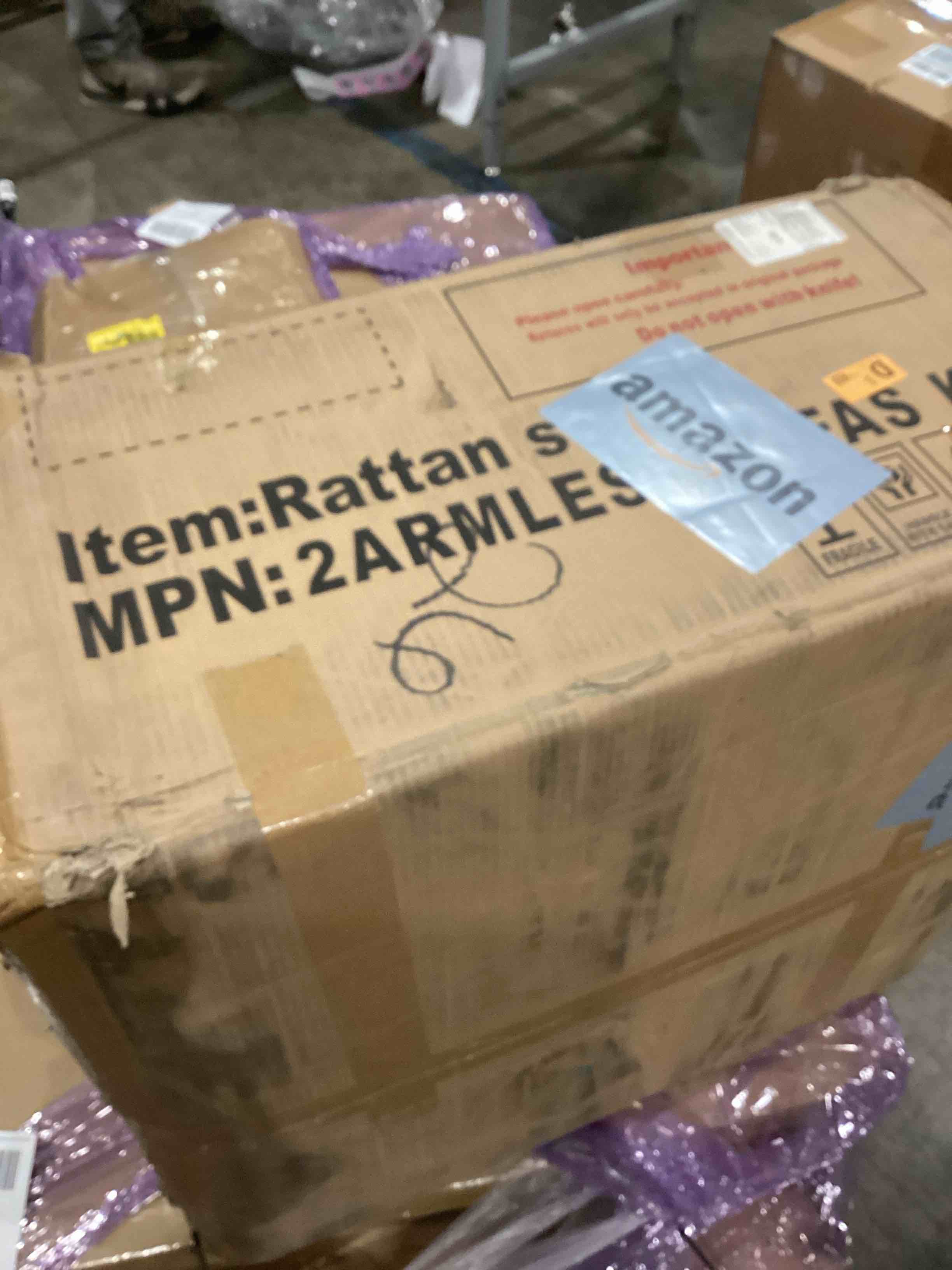 https://s3.amazonaws.com/lotting-images-prod/bidfta/PNK1498328_1760799226390.jpeg