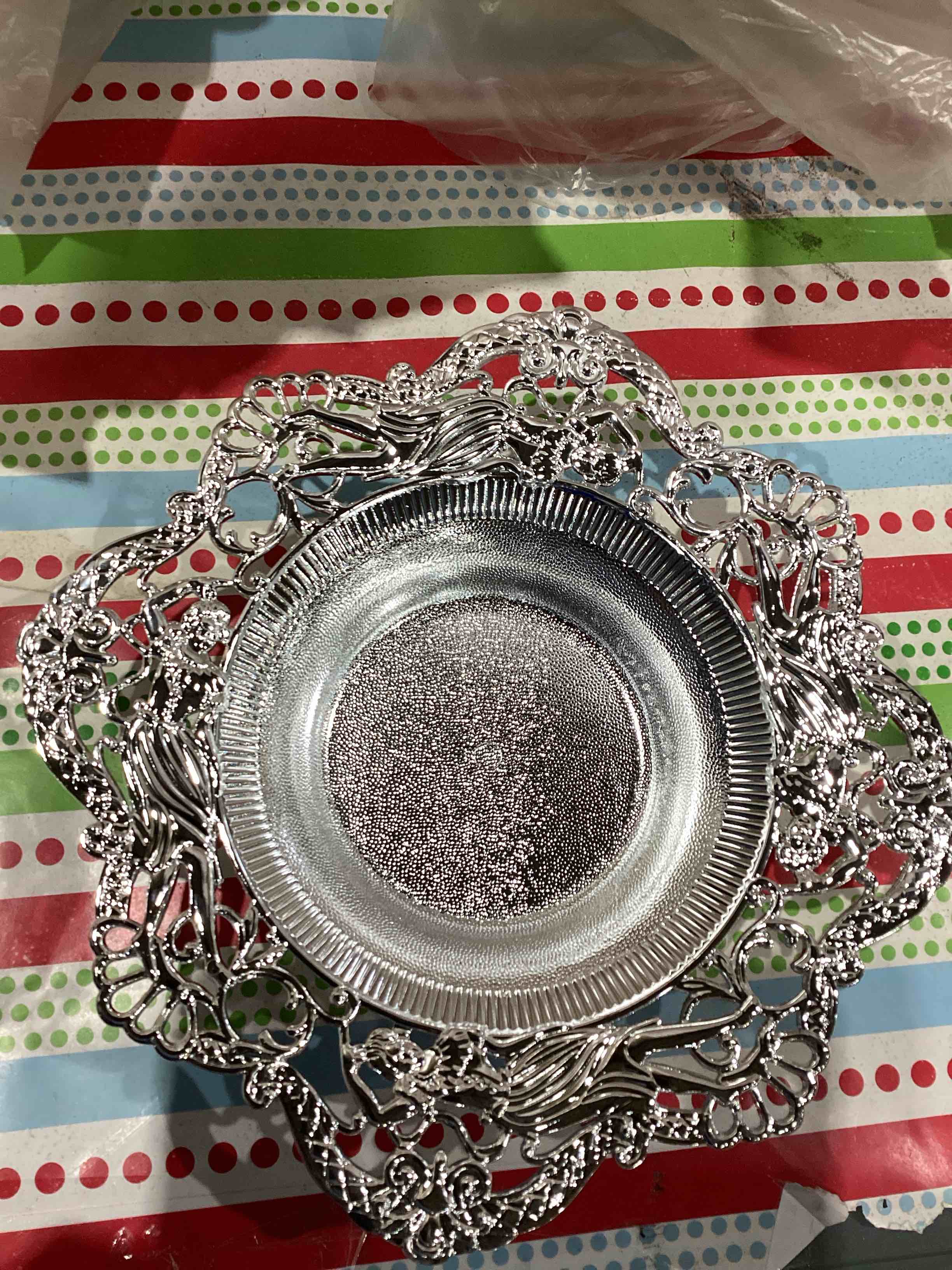 Medium plastic Basket decorative silver