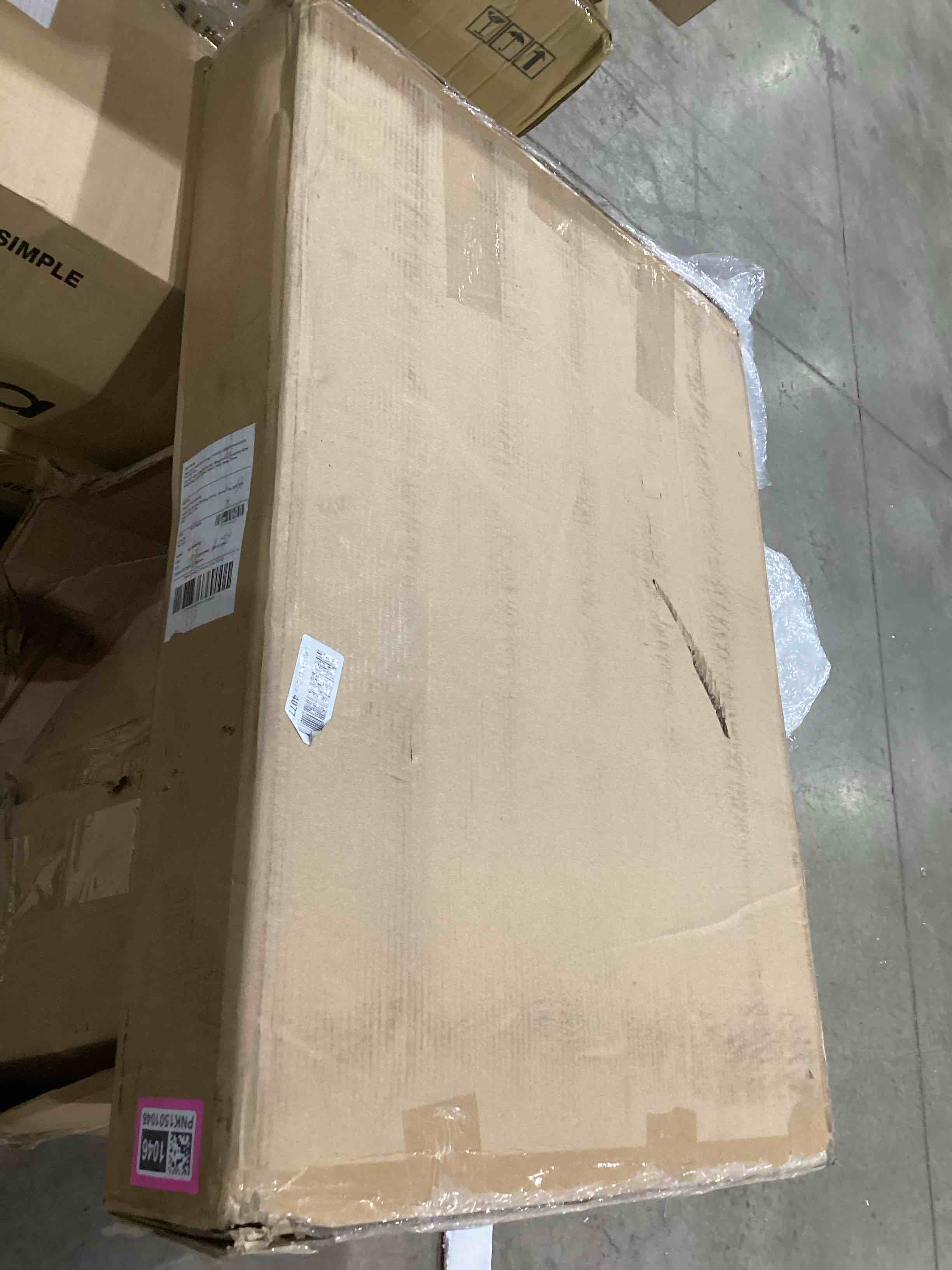 https://s3.amazonaws.com/lotting-images-prod/bidfta/PNK1501046_1756814724086.jpeg