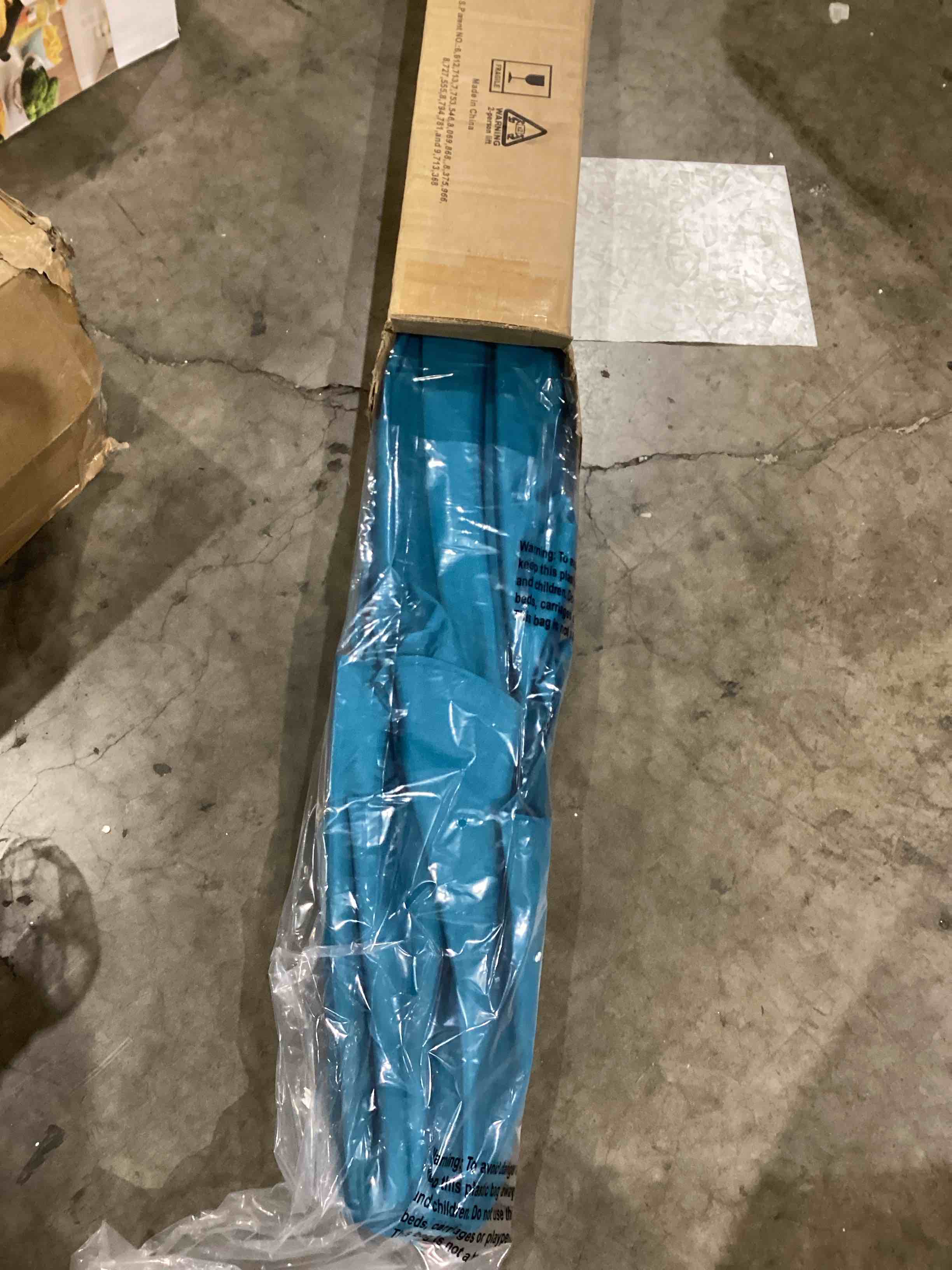 https://s3.amazonaws.com/lotting-images-prod/bidfta/PNK1501345_1757516697331.jpeg