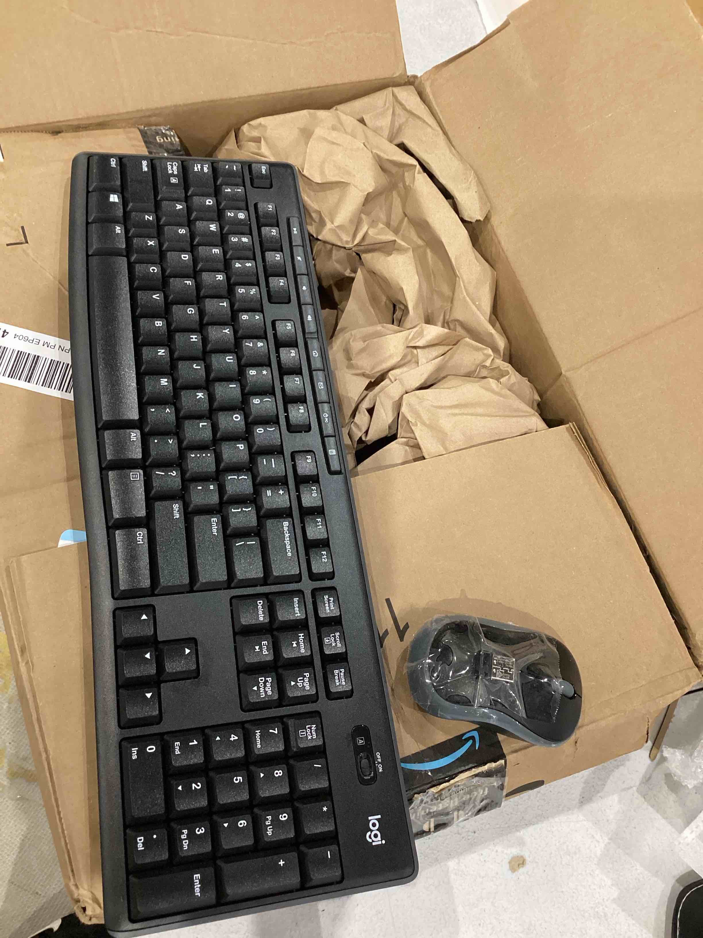 https://s3.amazonaws.com/lotting-images-prod/bidfta/PNK1501422_1757605100792.jpeg