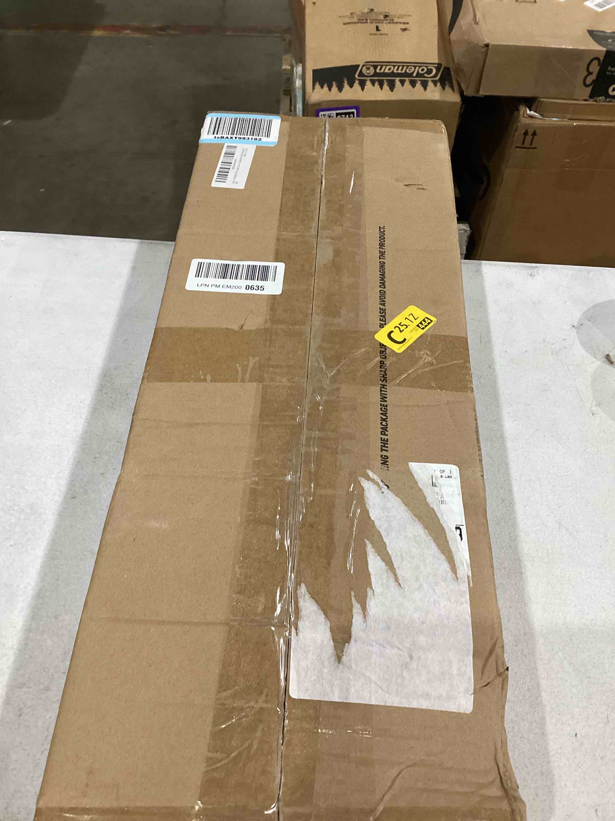 https://s3.amazonaws.com/lotting-images-prod/bidfta/PNK1501451_1757615704911.jpeg