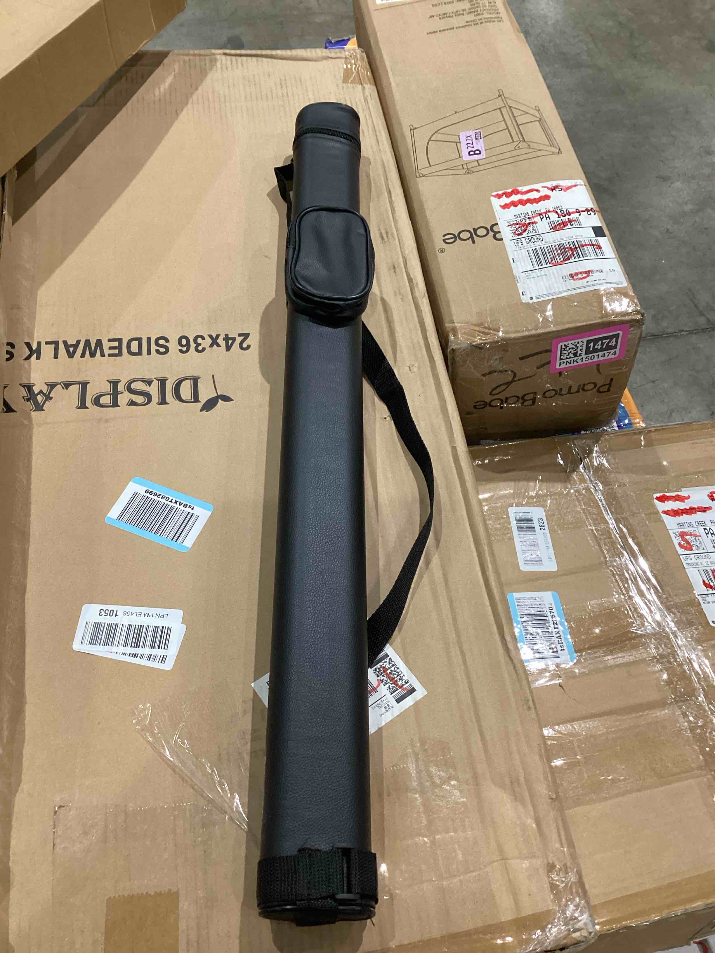 https://s3.amazonaws.com/lotting-images-prod/bidfta/PNK1501470_1757683904935.jpeg