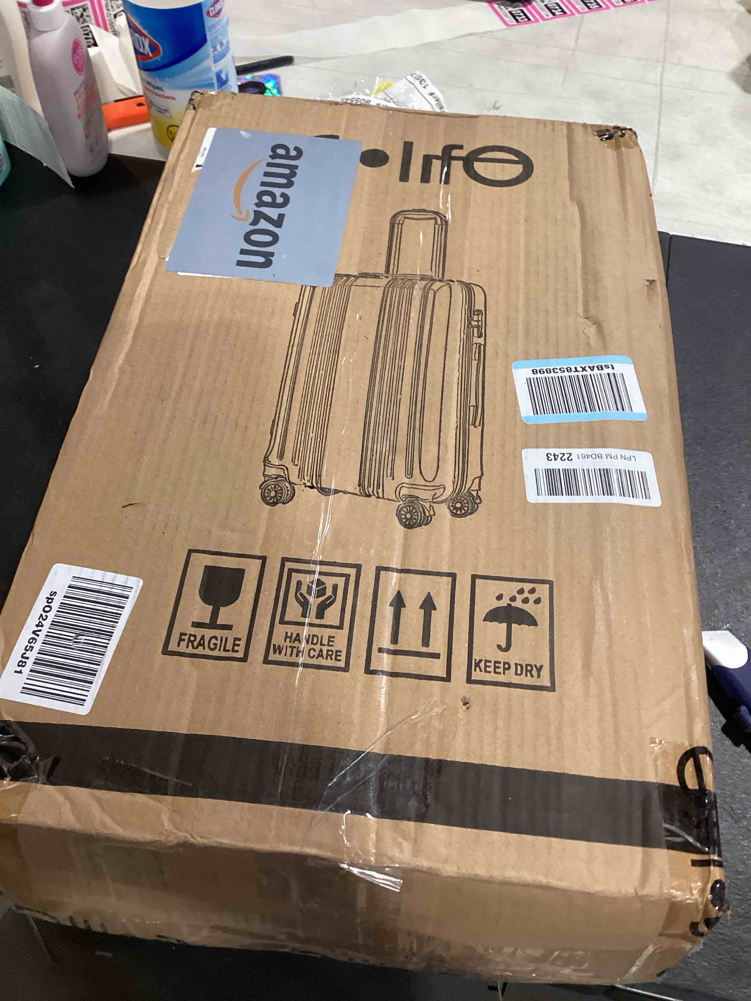 https://s3.amazonaws.com/lotting-images-prod/bidfta/PNK1504128_1733248516194.jpeg