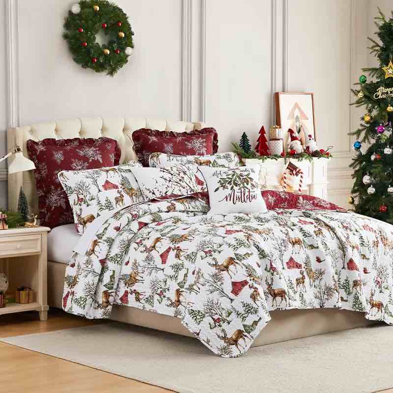 White Christmas Oversized Reversible easy care lightweight Holiday Quilt Bedding Set