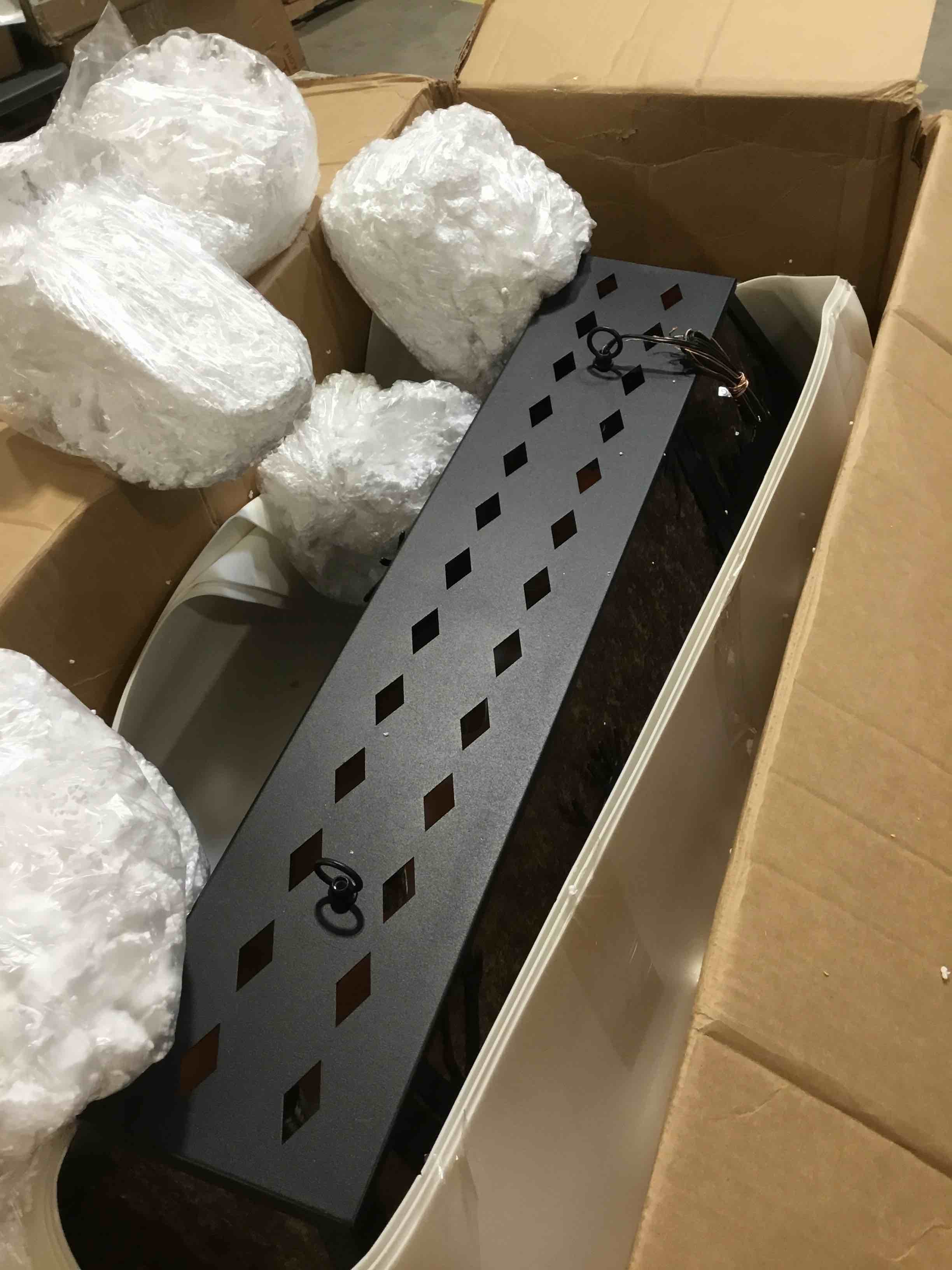 https://s3.amazonaws.com/lotting-images-prod/bidfta/PNK1505653_1737569411727.jpeg