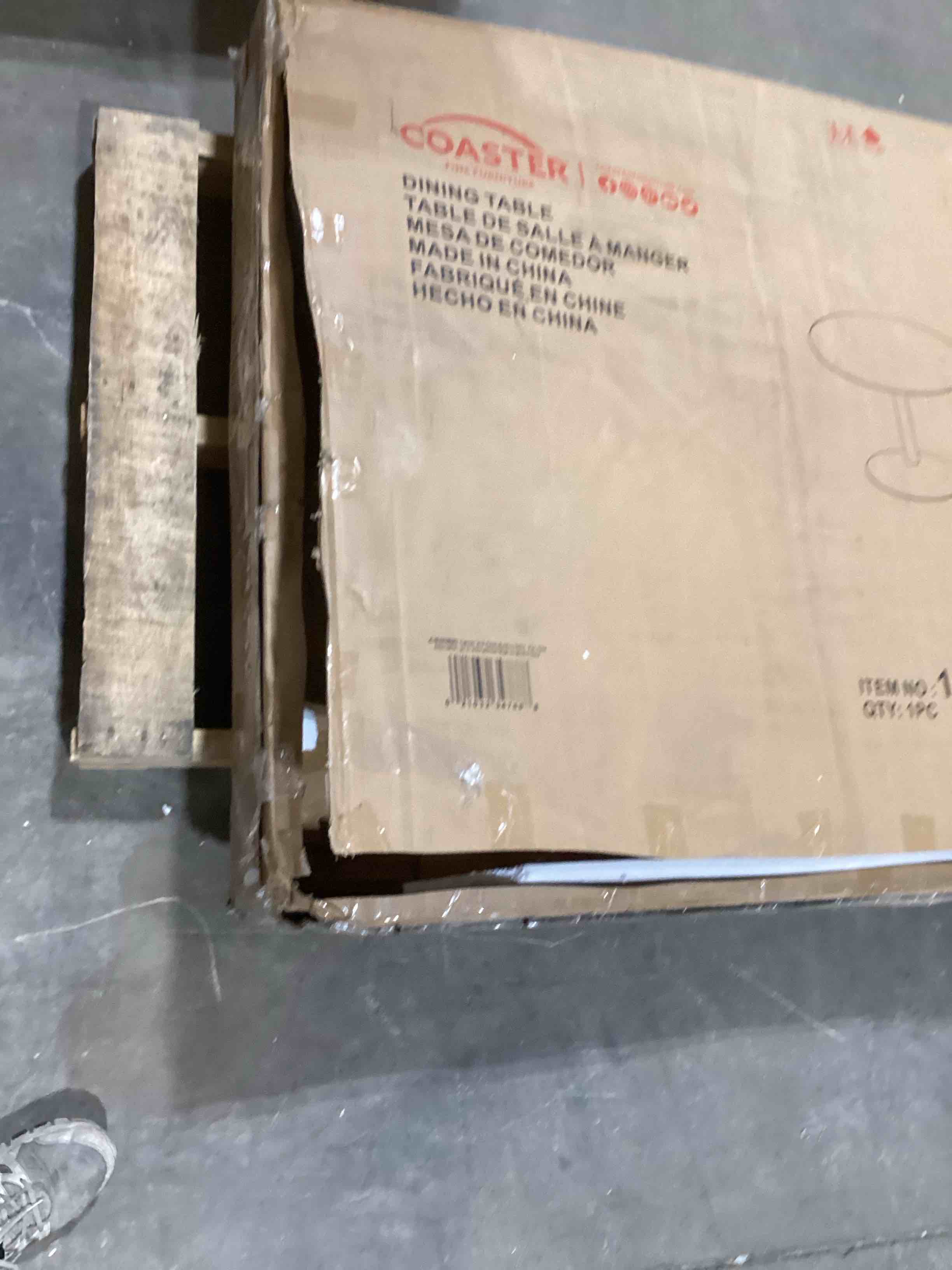 https://s3.amazonaws.com/lotting-images-prod/bidfta/PNK1506319_1739565699655.jpeg