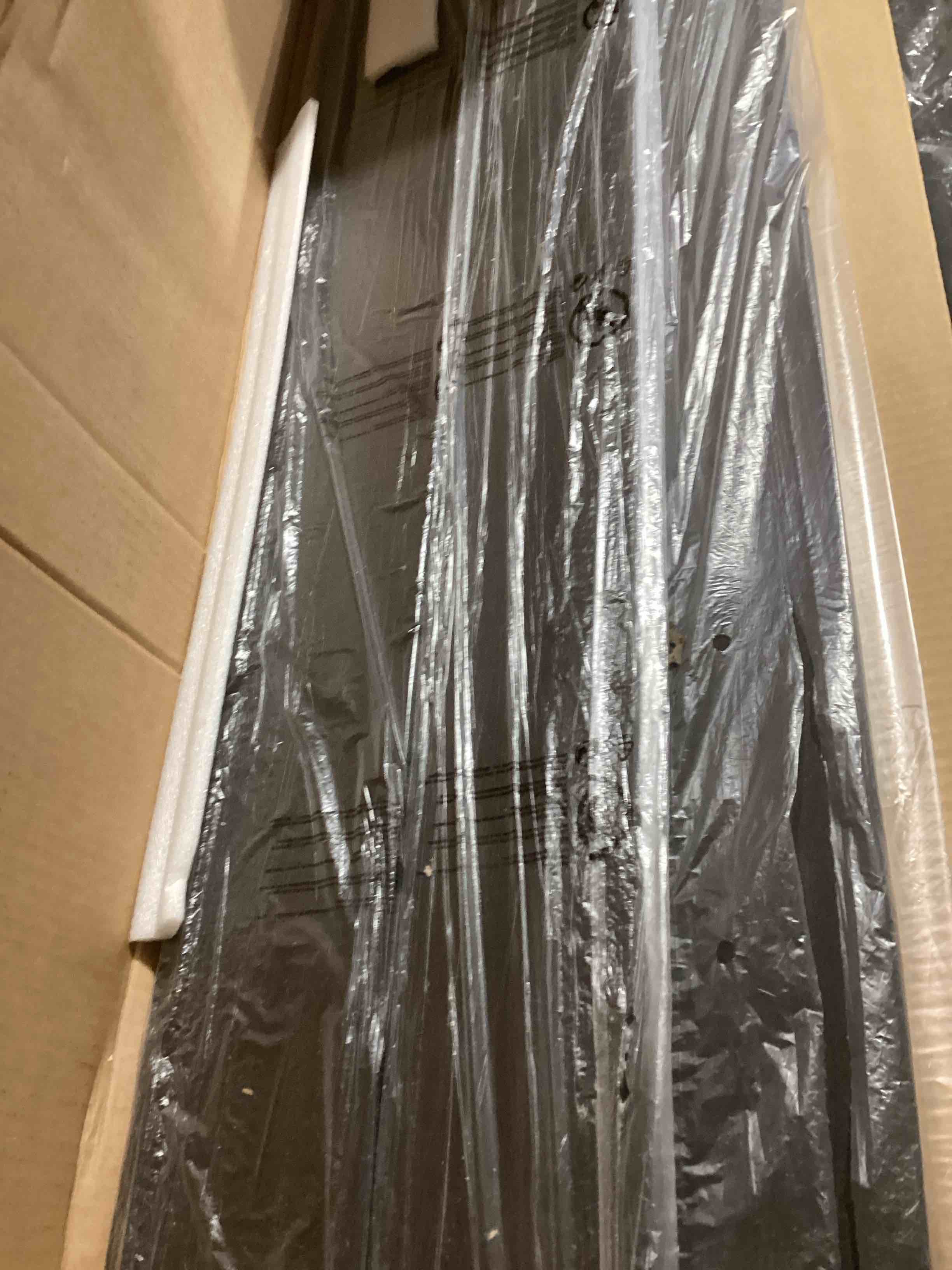 https://s3.amazonaws.com/lotting-images-prod/bidfta/PNK1507961_1738342435205.jpeg