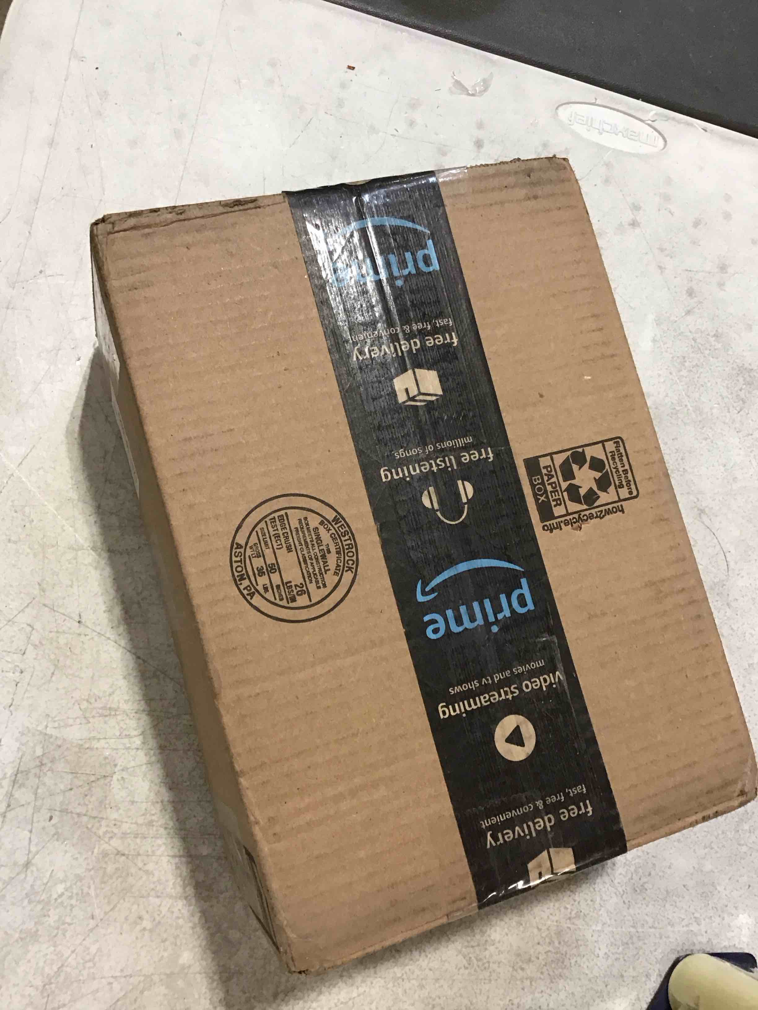 https://s3.amazonaws.com/lotting-images-prod/bidfta/PNK1508424_1739213679228.jpeg
