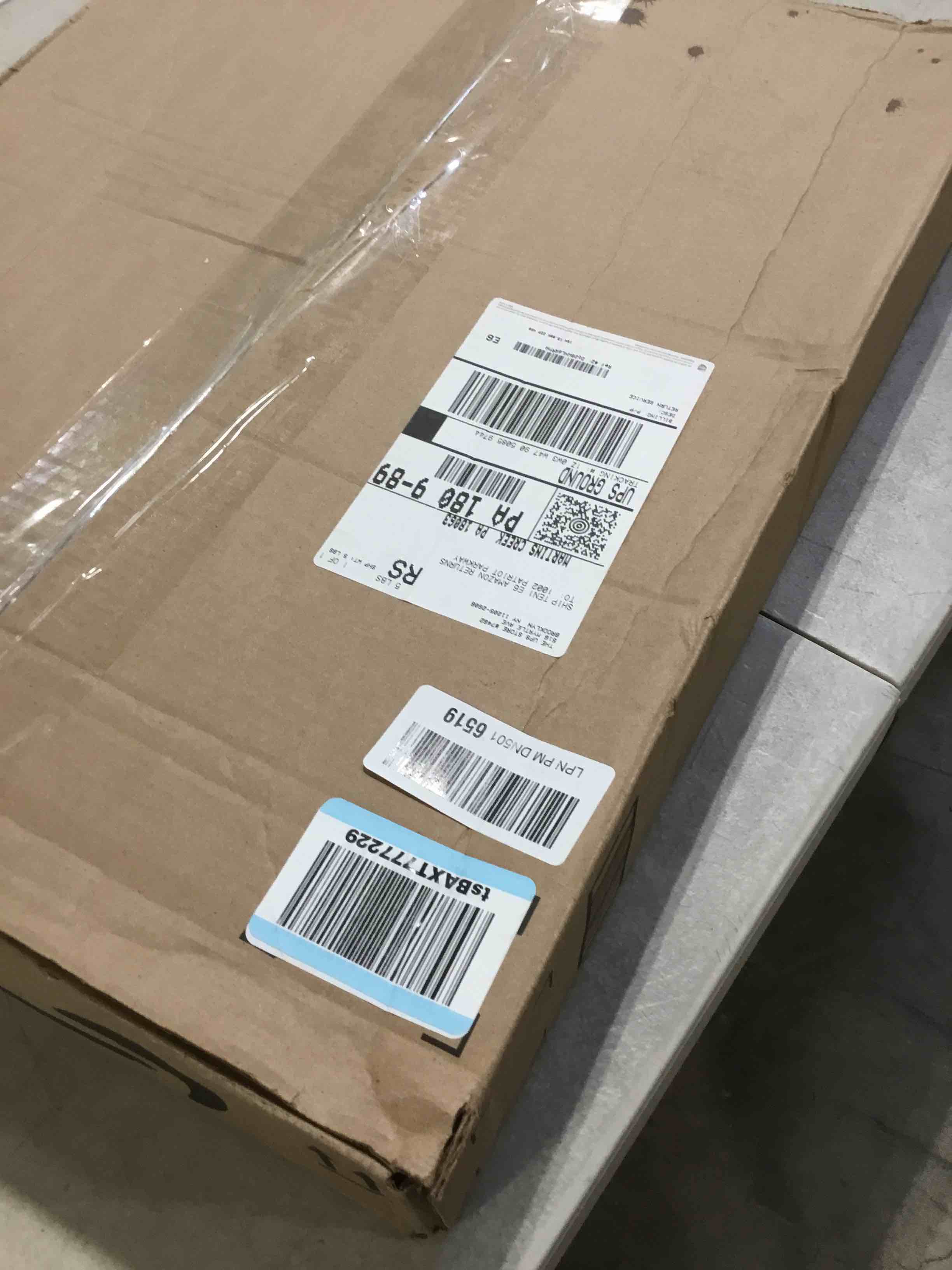 https://s3.amazonaws.com/lotting-images-prod/bidfta/PNK1508711_1739804466206.jpeg