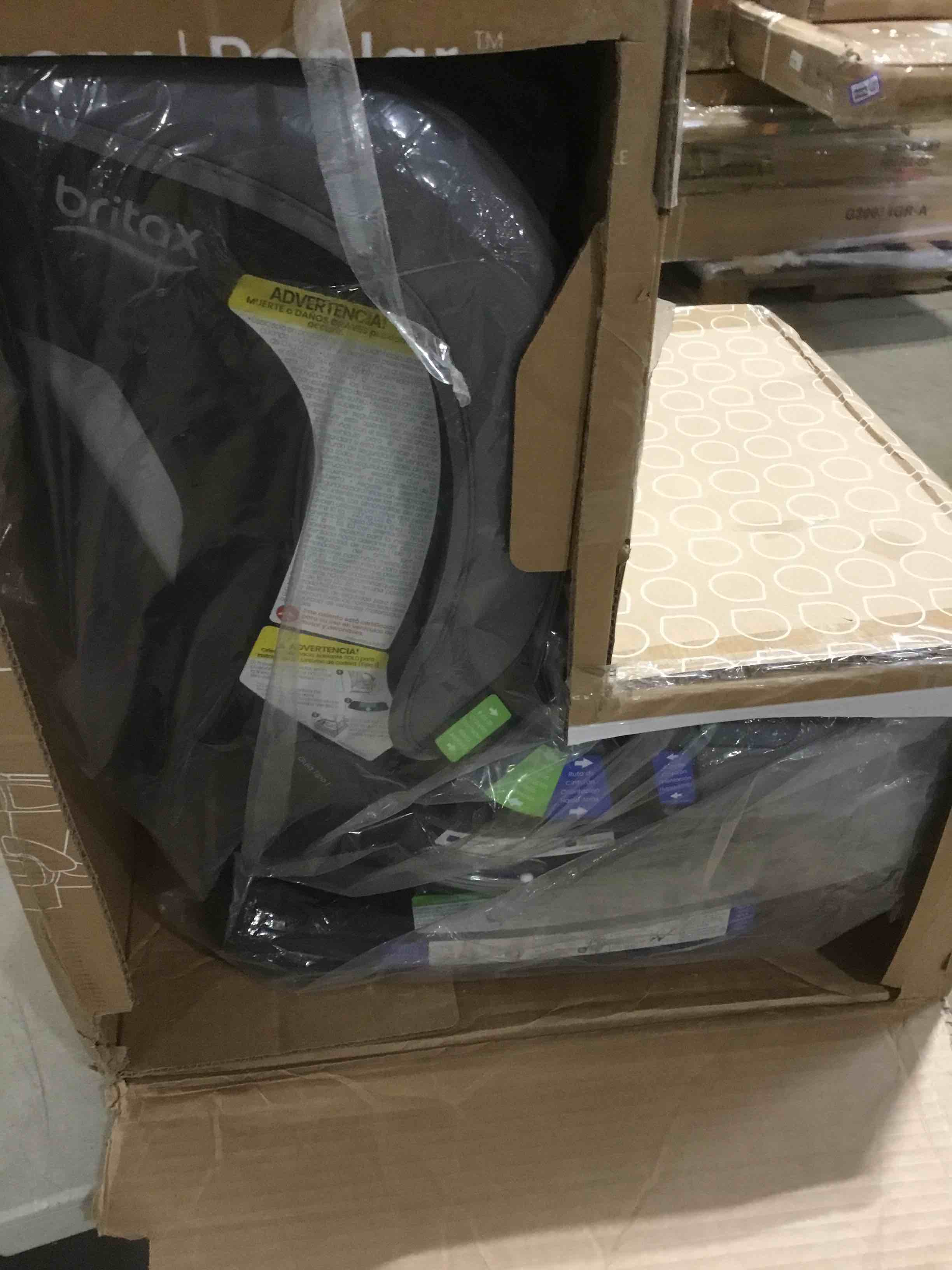 https://s3.amazonaws.com/lotting-images-prod/bidfta/PNK1509086_1741006461802.jpeg