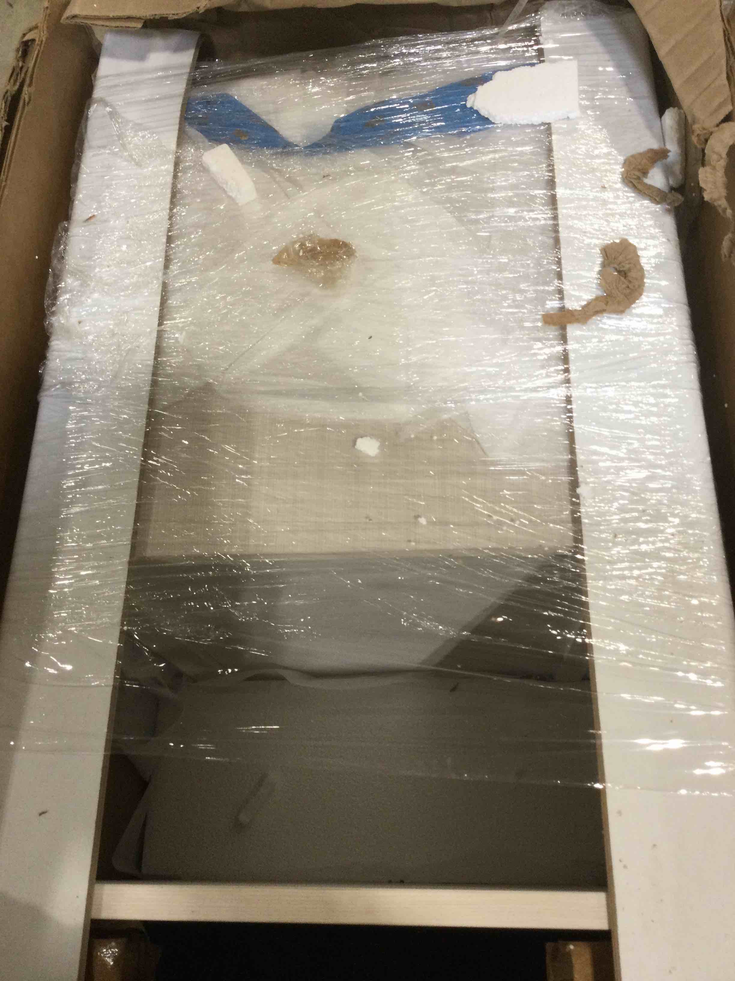 https://s3.amazonaws.com/lotting-images-prod/bidfta/PNK1509109_1741019069453.jpeg