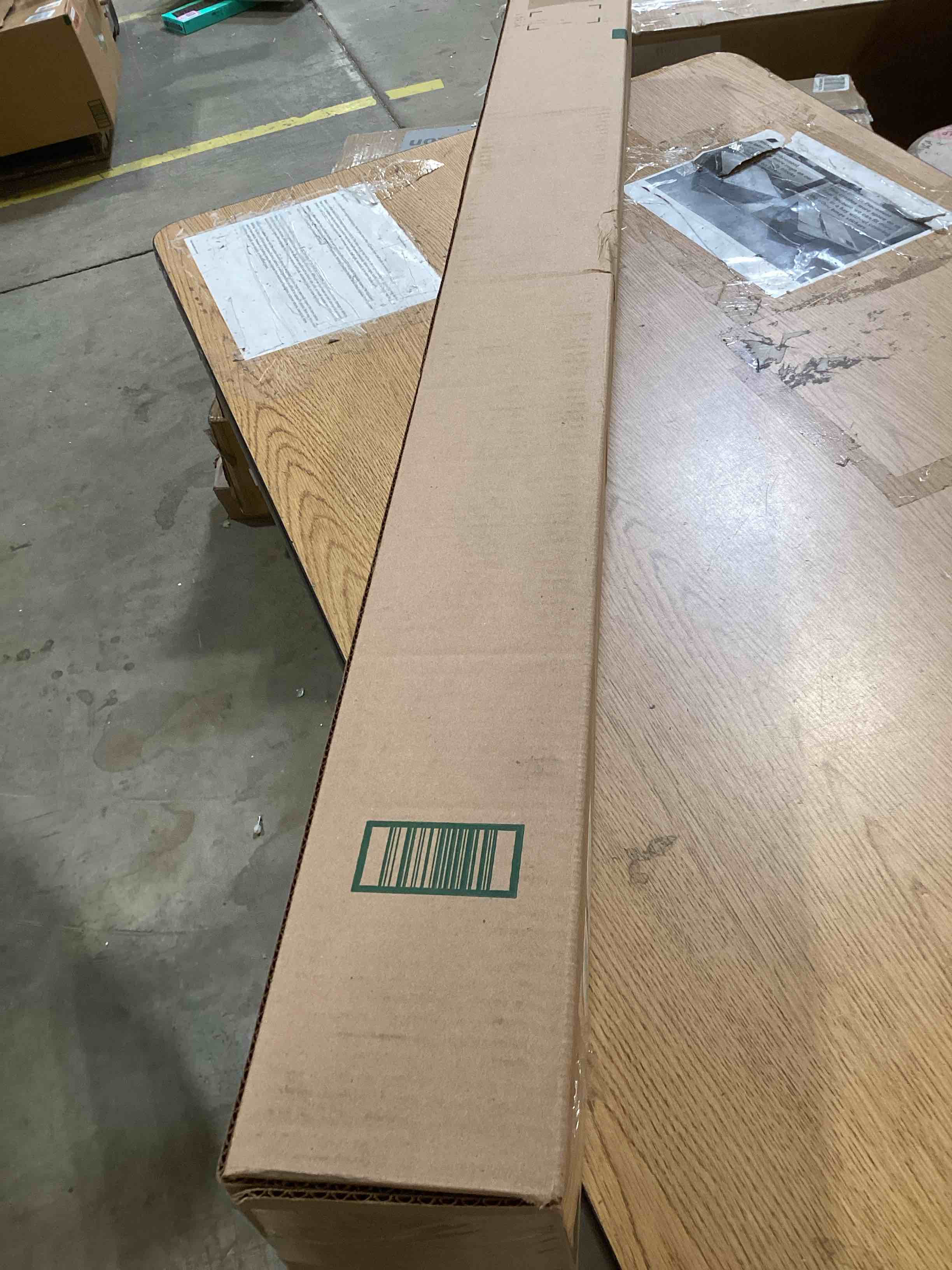 https://s3.amazonaws.com/lotting-images-prod/bidfta/PNK1509602_1741799653848.jpeg